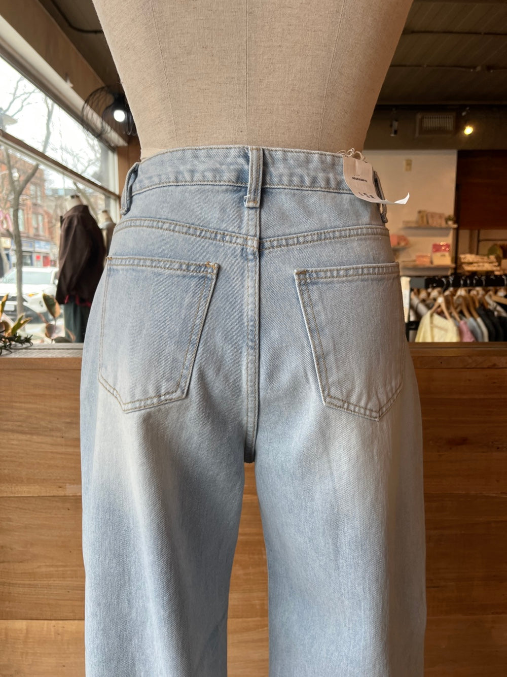 Light Wash Straight Leg Jeans