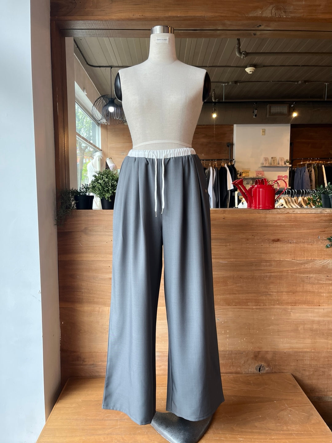 Pleated Trousers with White Waistband
