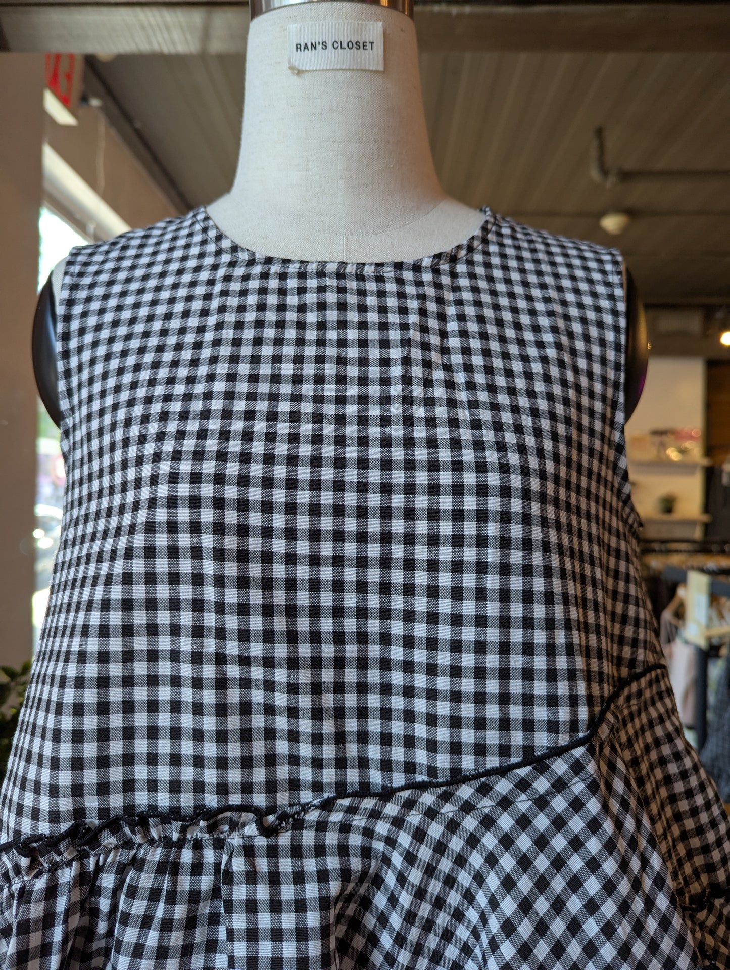 Asymmetric Detail Sleeveless Top
