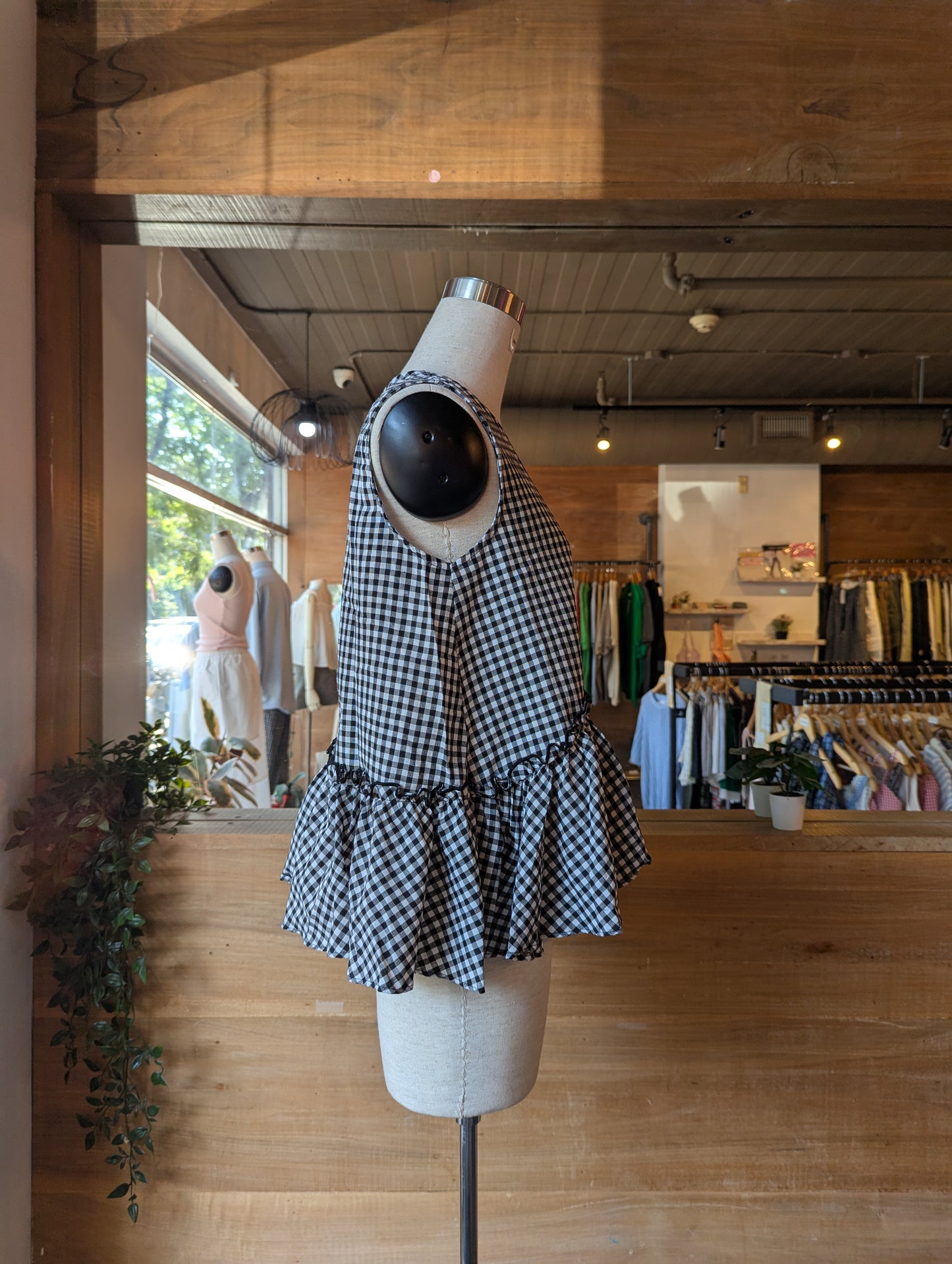 Asymmetric Detail Sleeveless Top