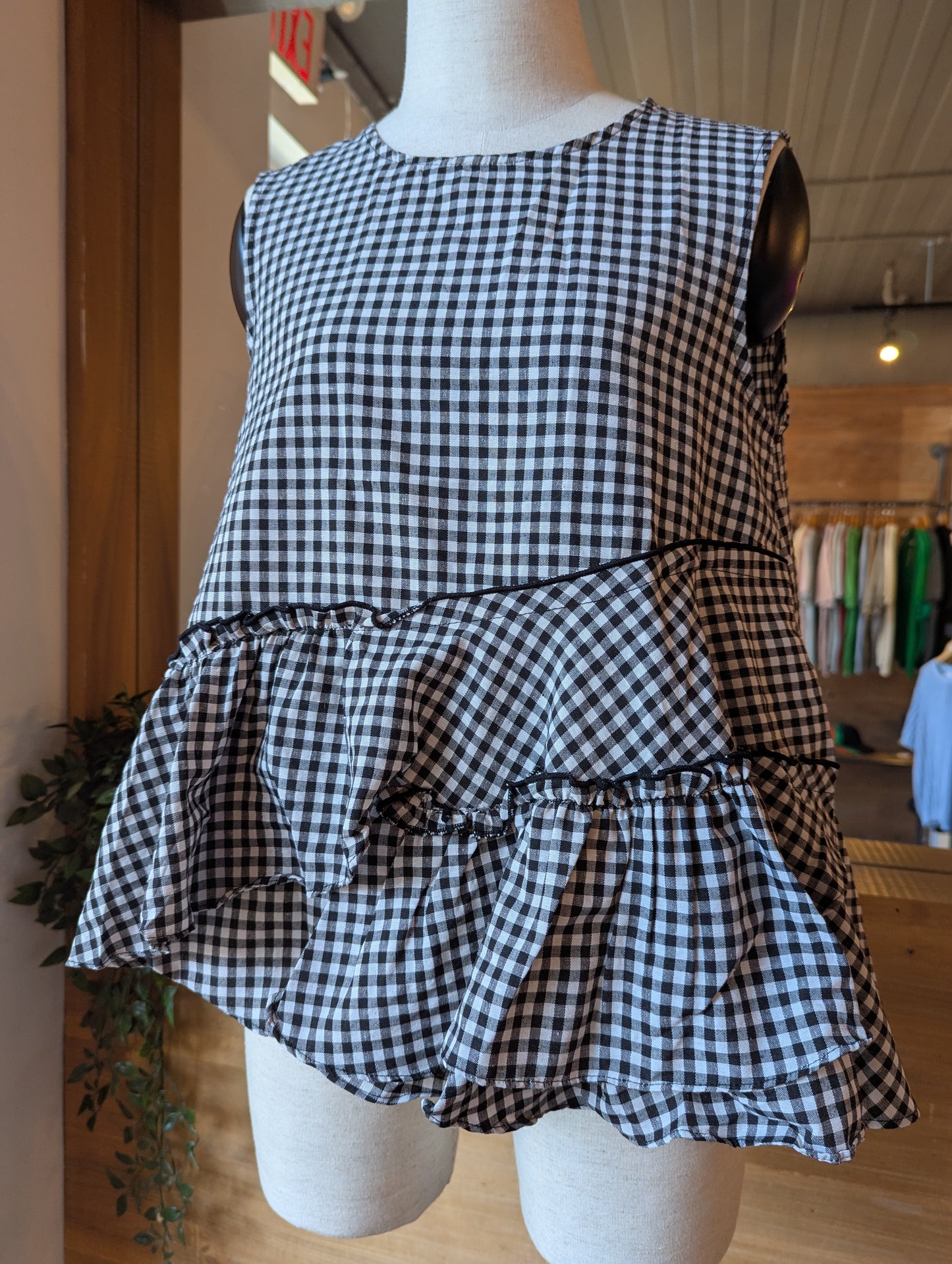 Asymmetric Detail Sleeveless Top