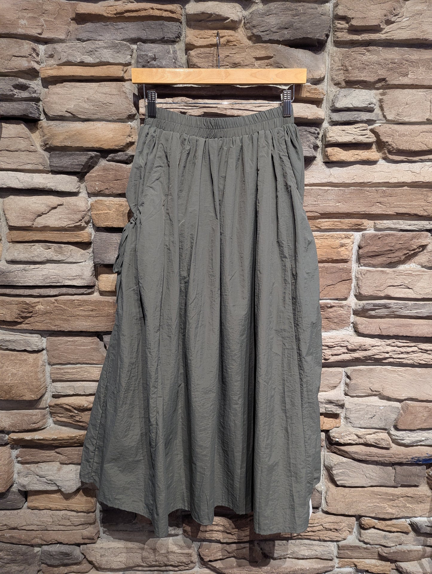 Scrunch Pocket Maxi Skirt