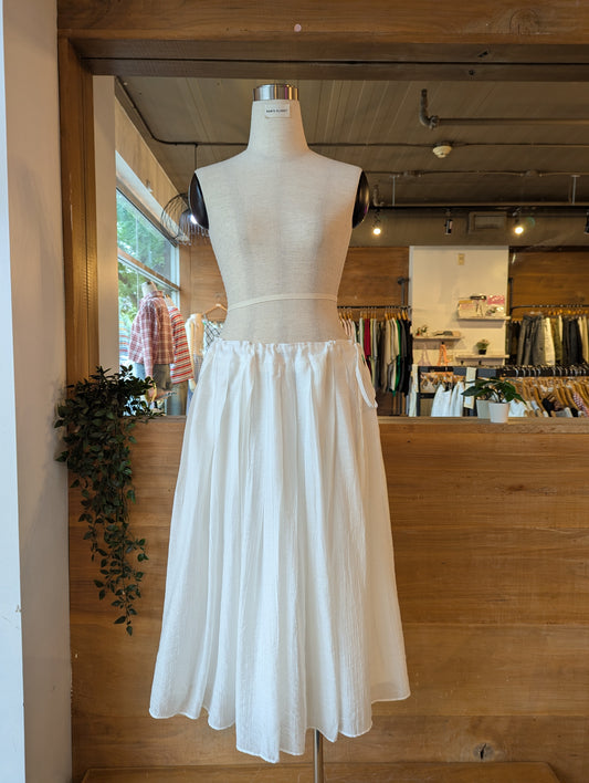 Open Waist Flowy Skirt
