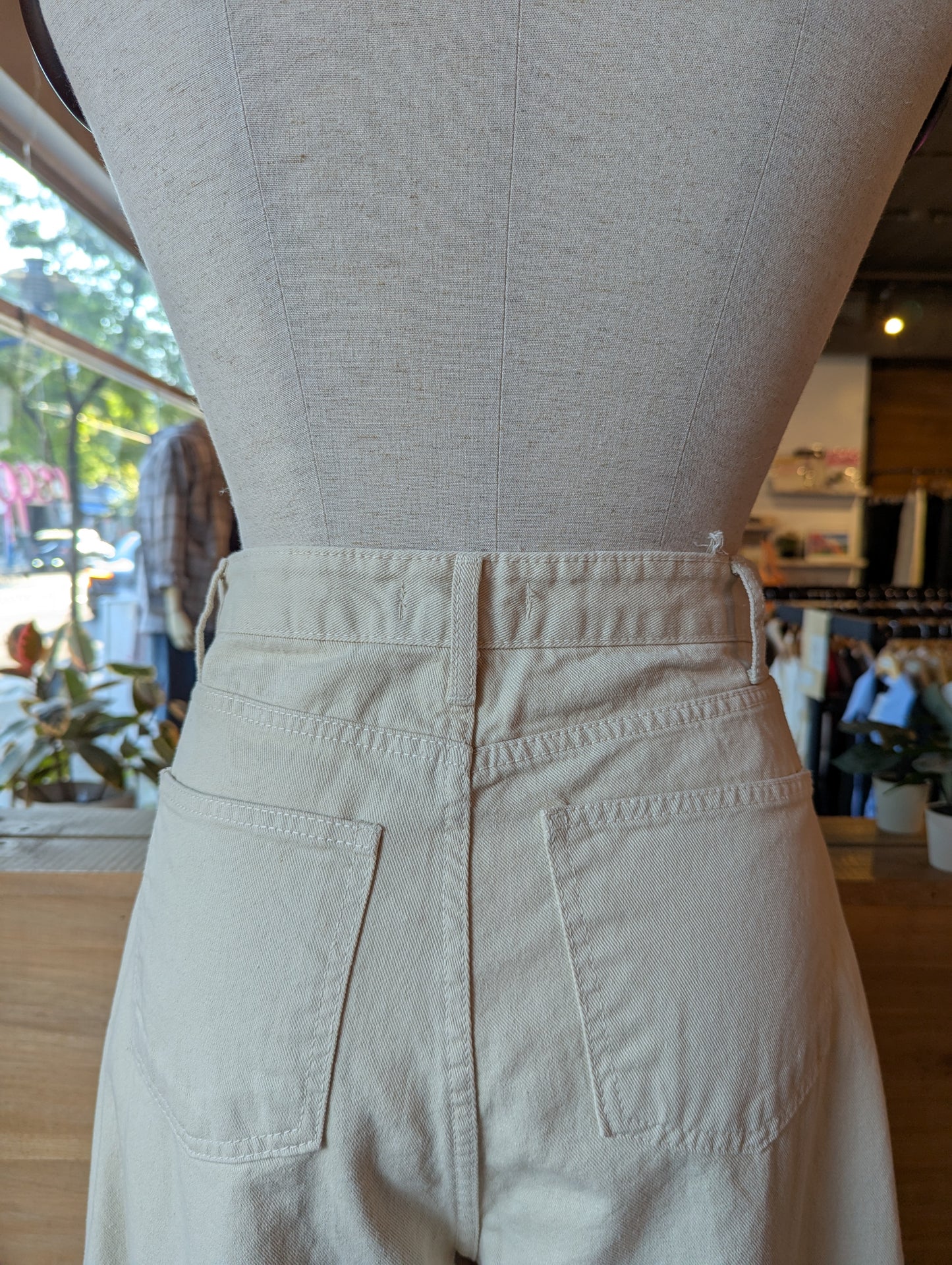 Barrel Fit Women's Pants