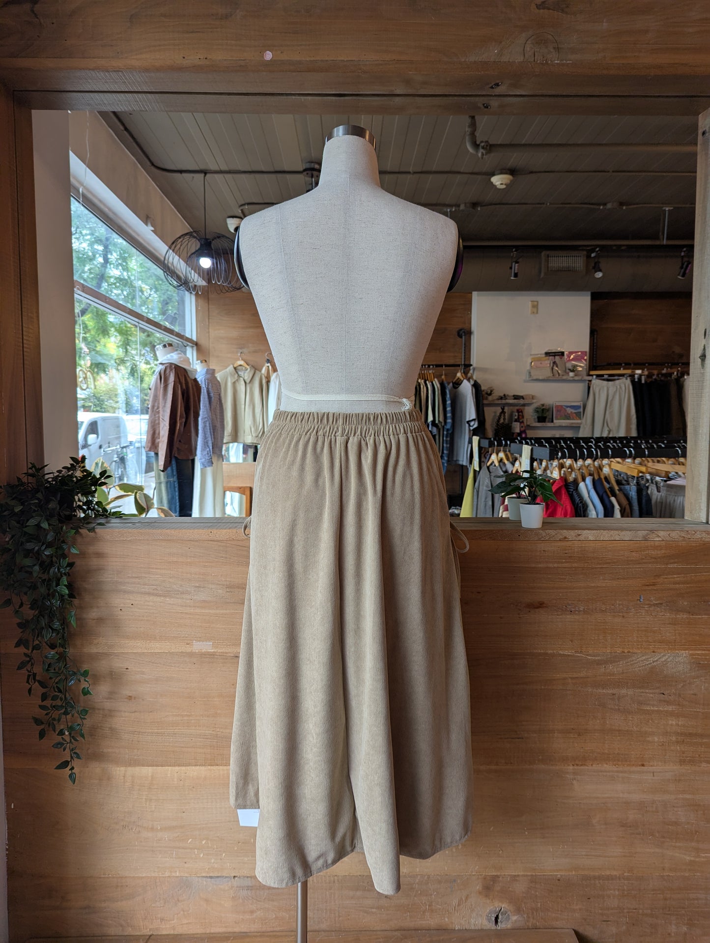 Scrunch Pocket Corduroy