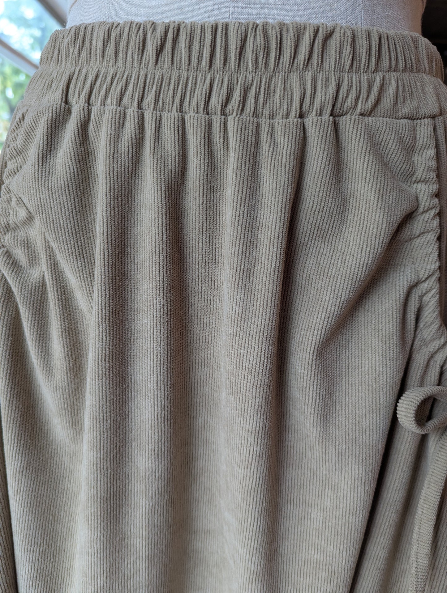 Scrunch Pocket Corduroy