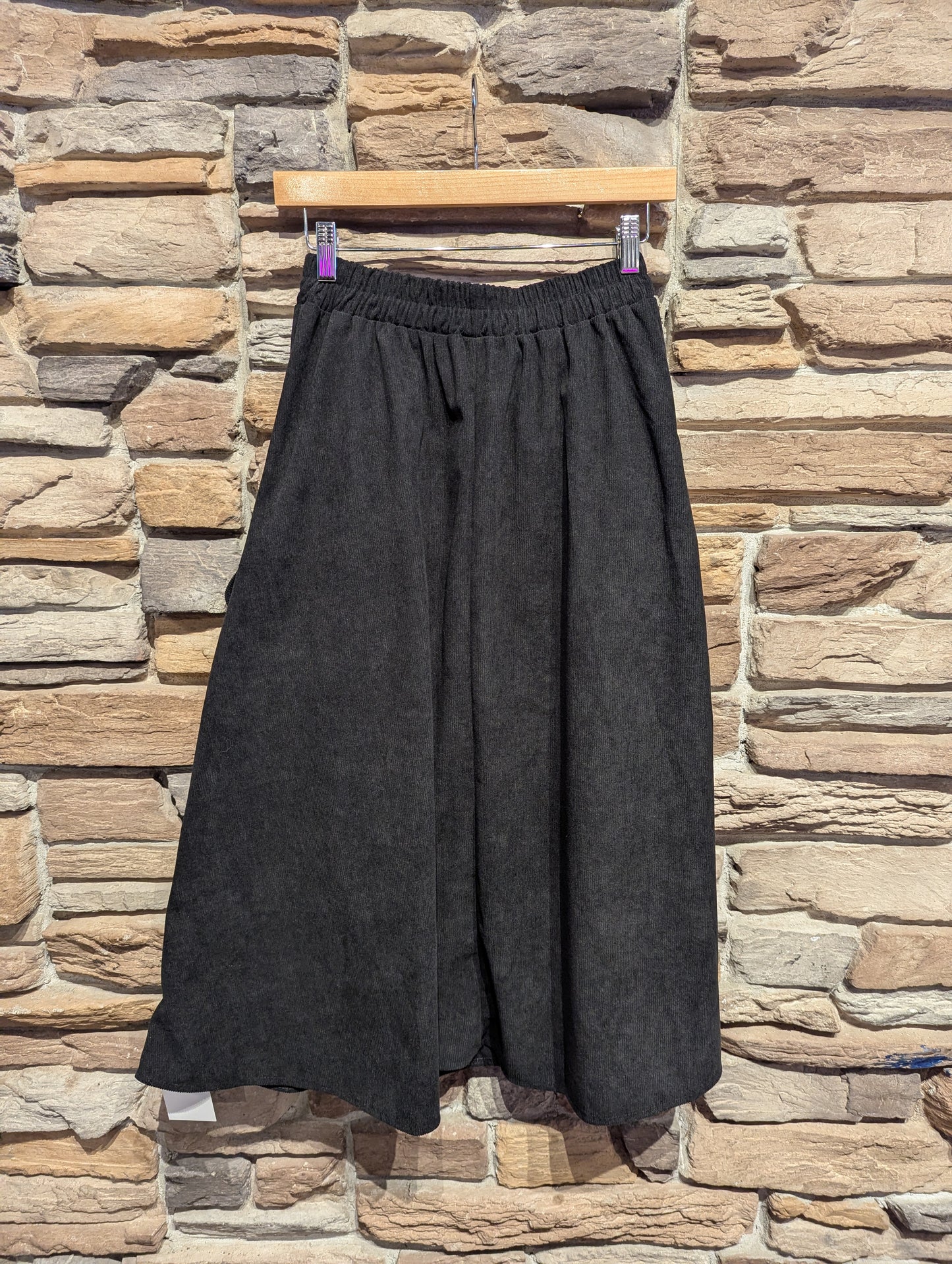 Scrunch Pocket Corduroy