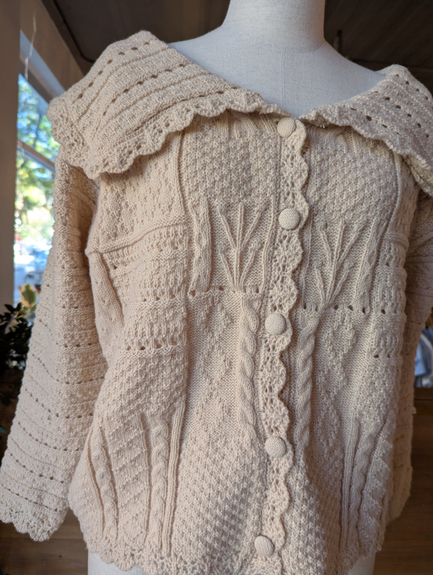 Oversized Collar Crochet Cardigan