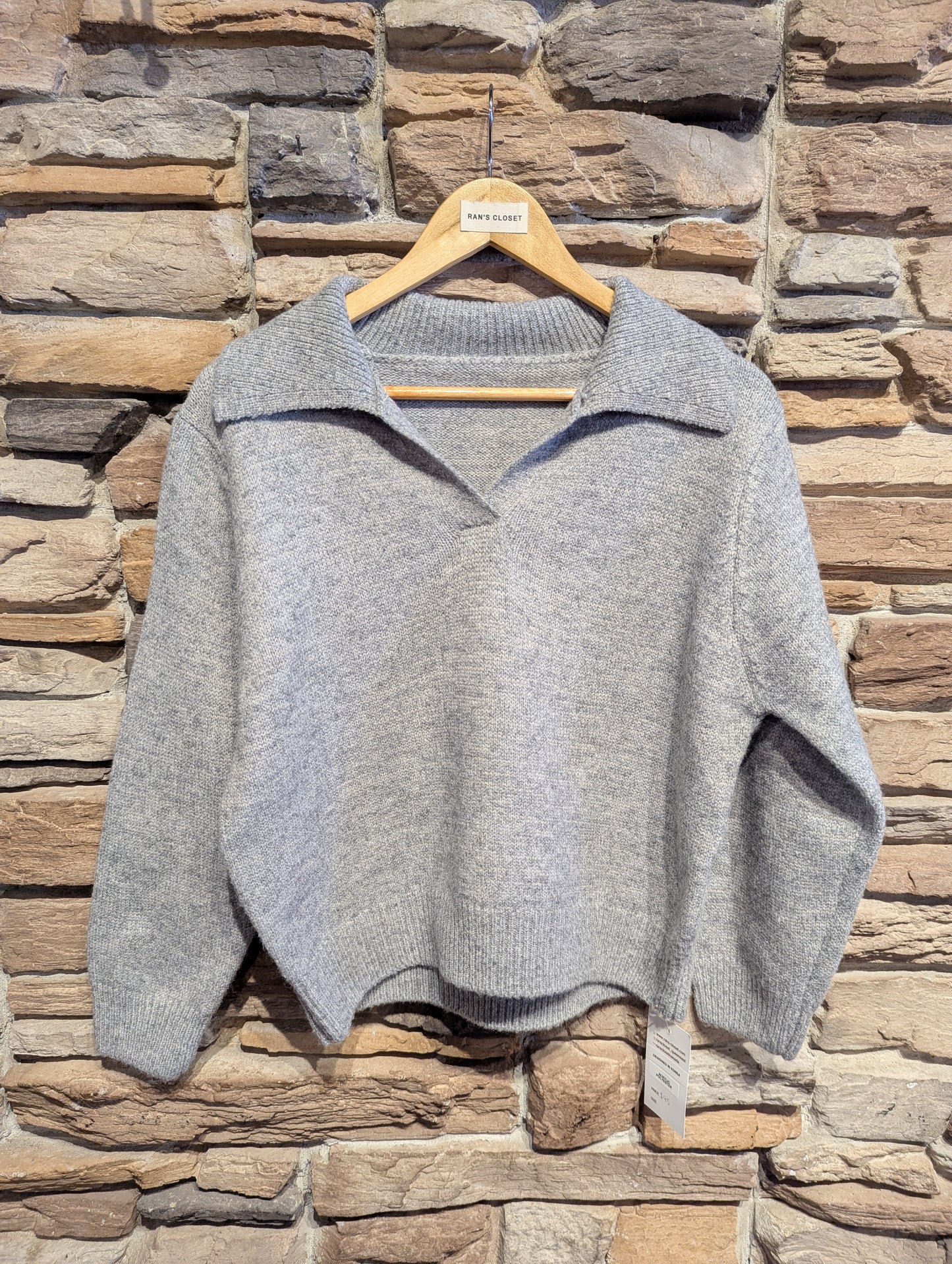 Collared V-Neck Sweater