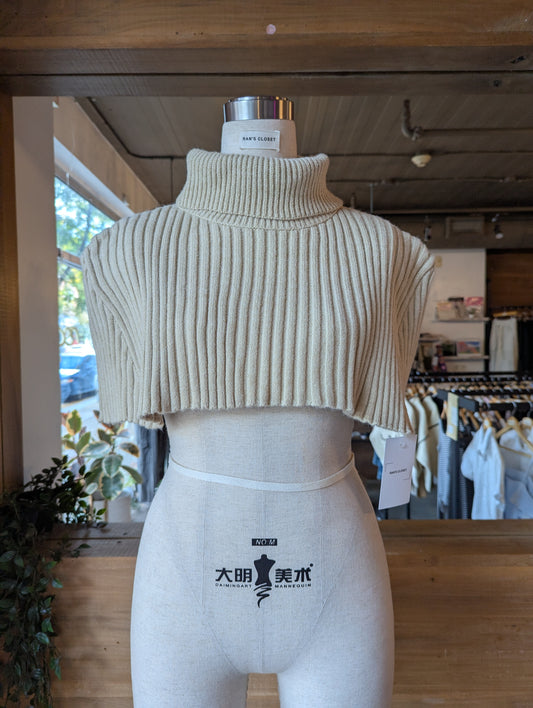 Turtle Neck Sleeveless Shrug