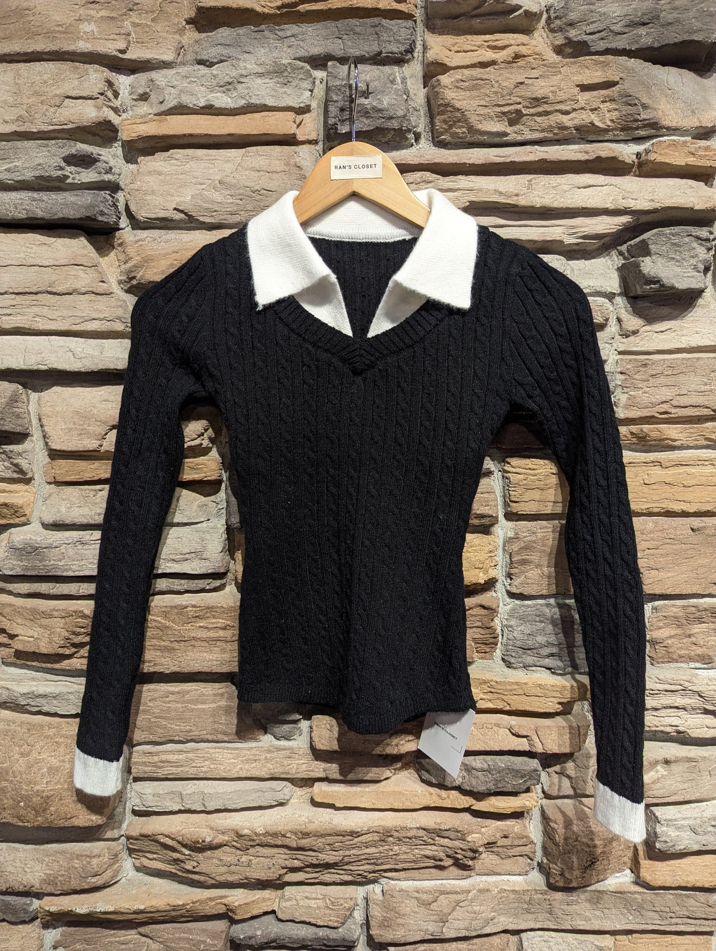 Cable Knit Sweater With Collar