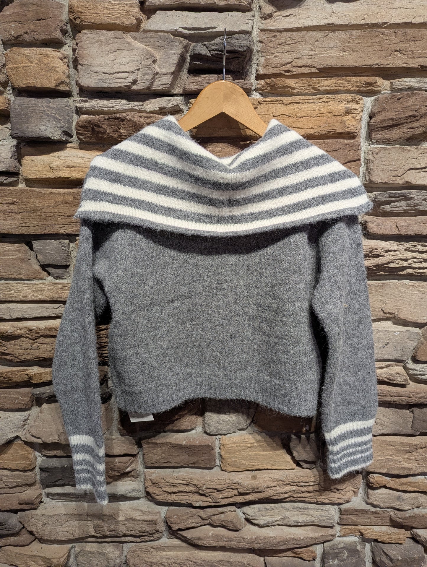 Oversized Striped Collar Zip Up Sweater