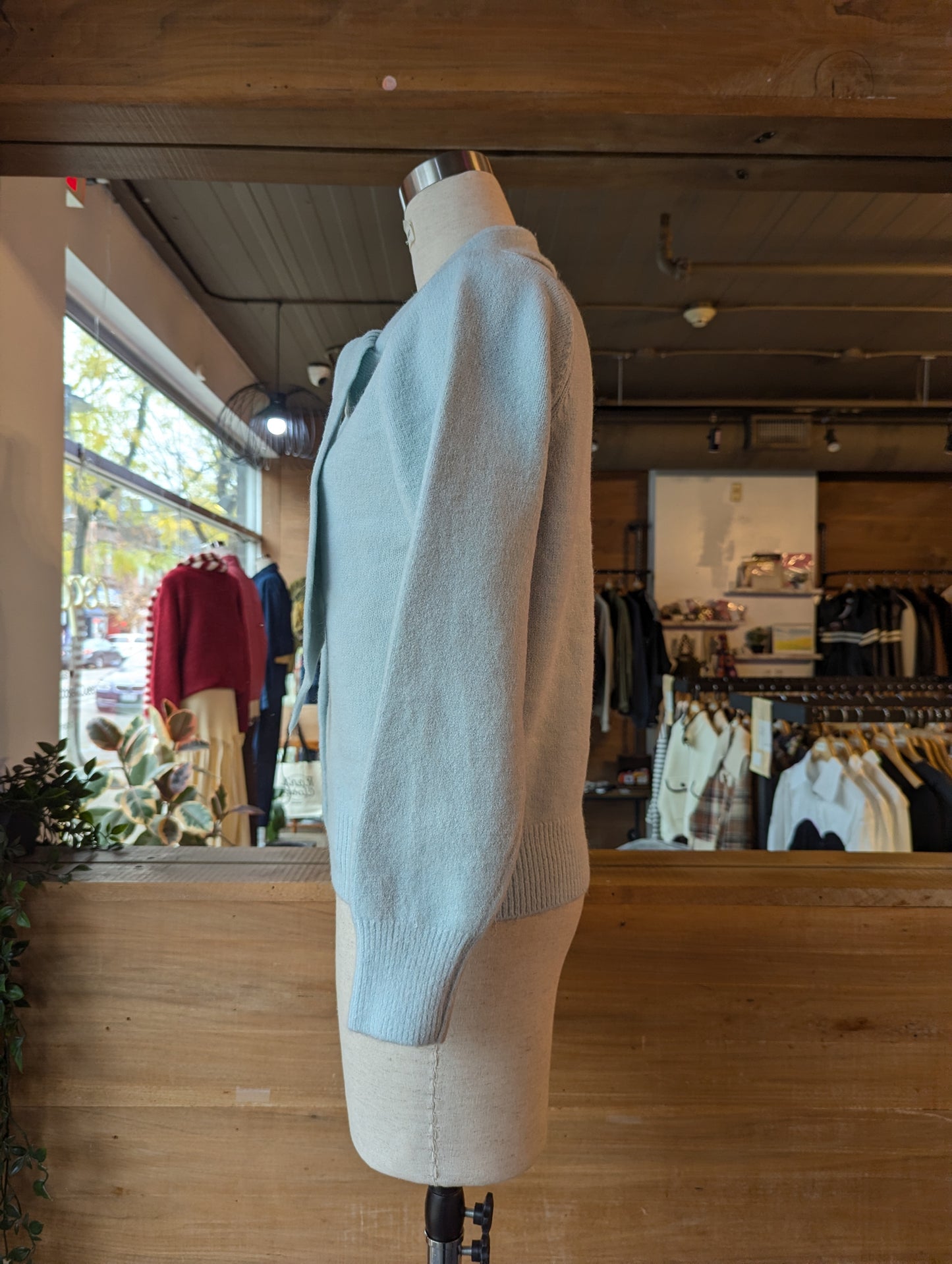 Cardigan with Neck Tie