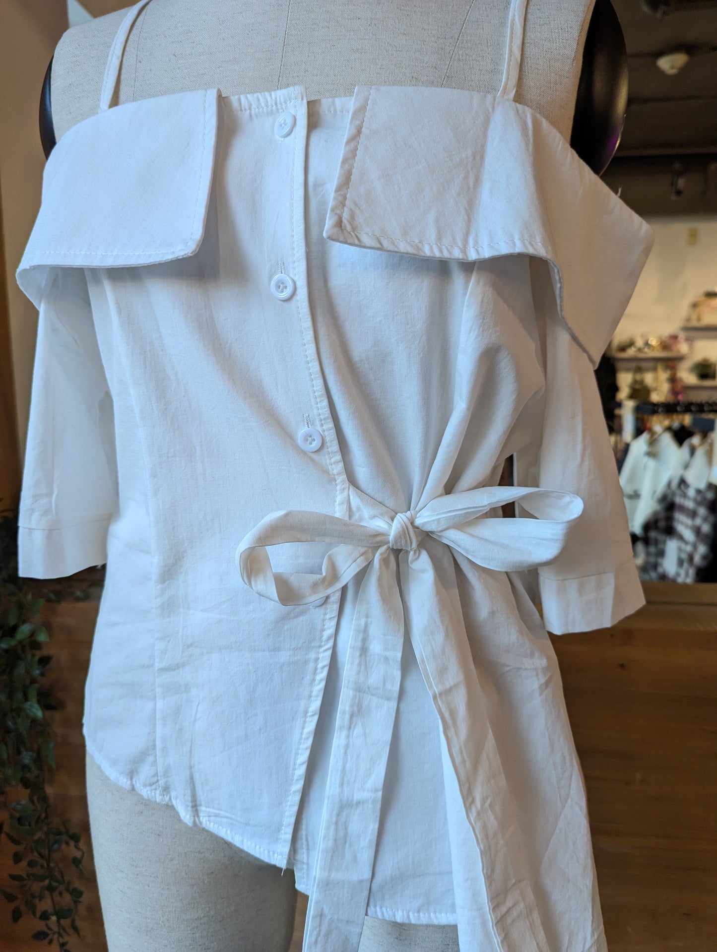 Off Shoulder Collar tank