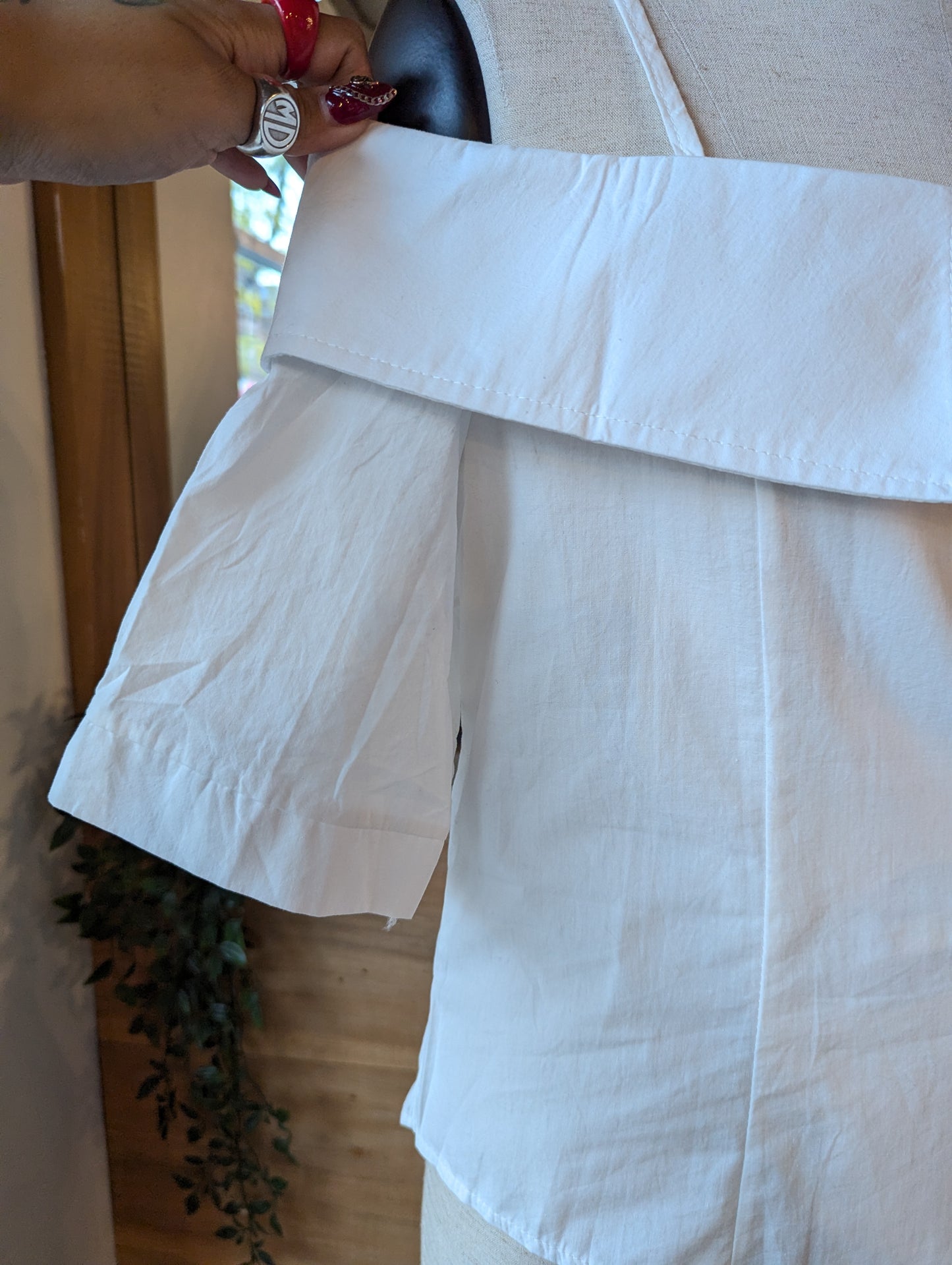 Off Shoulder Collar tank
