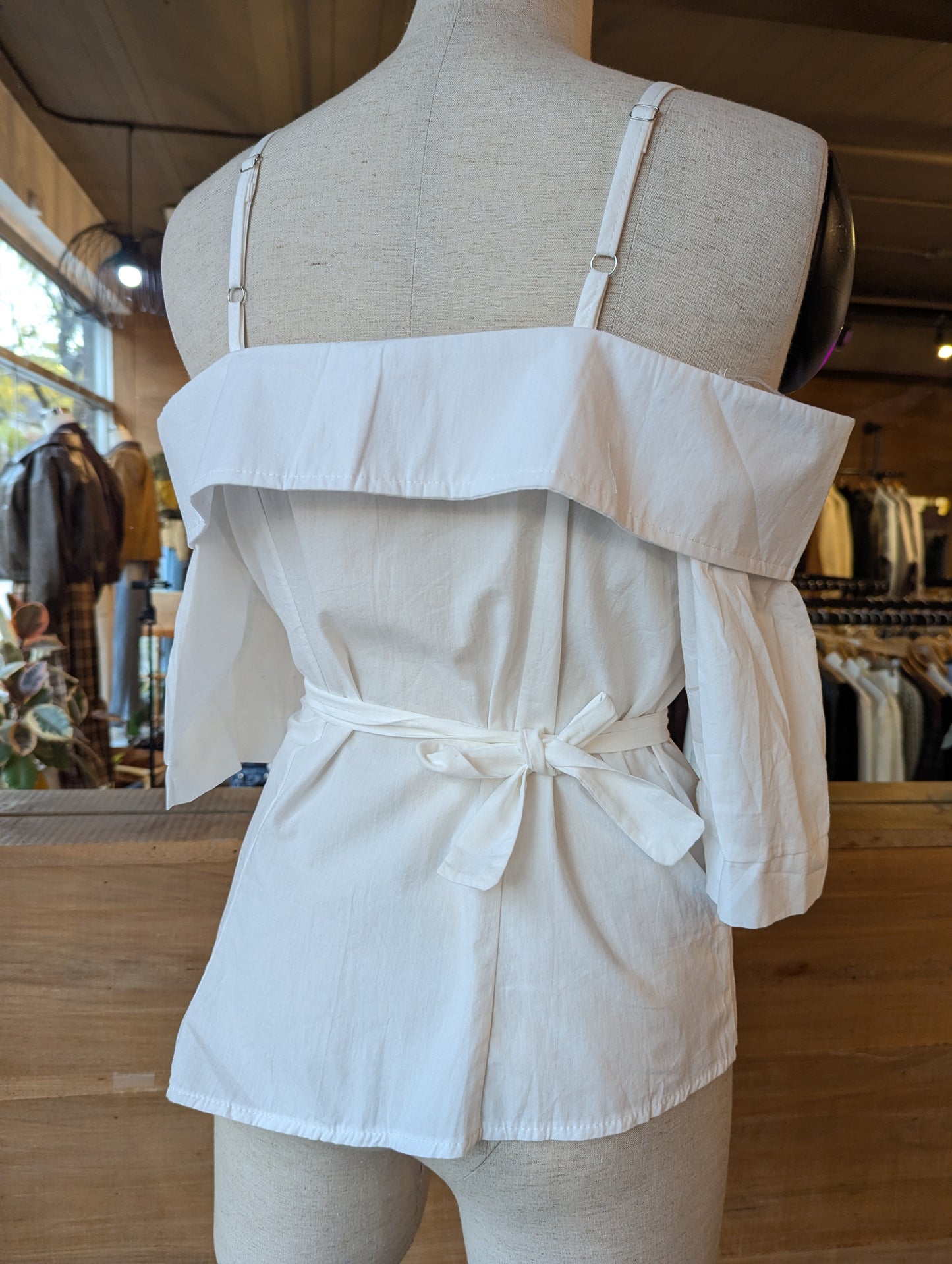 Off Shoulder Collar tank