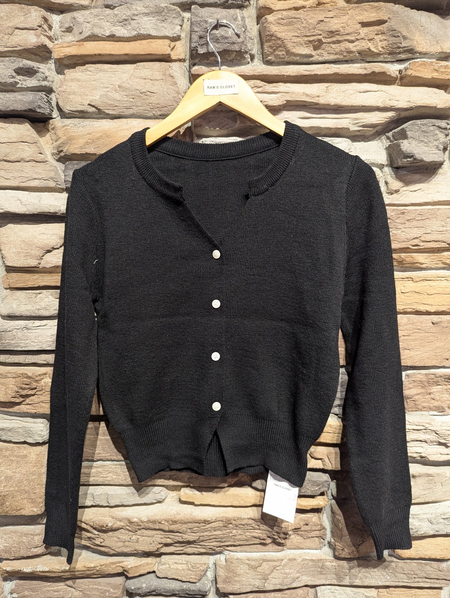 Scoop V-Neck Cardigan