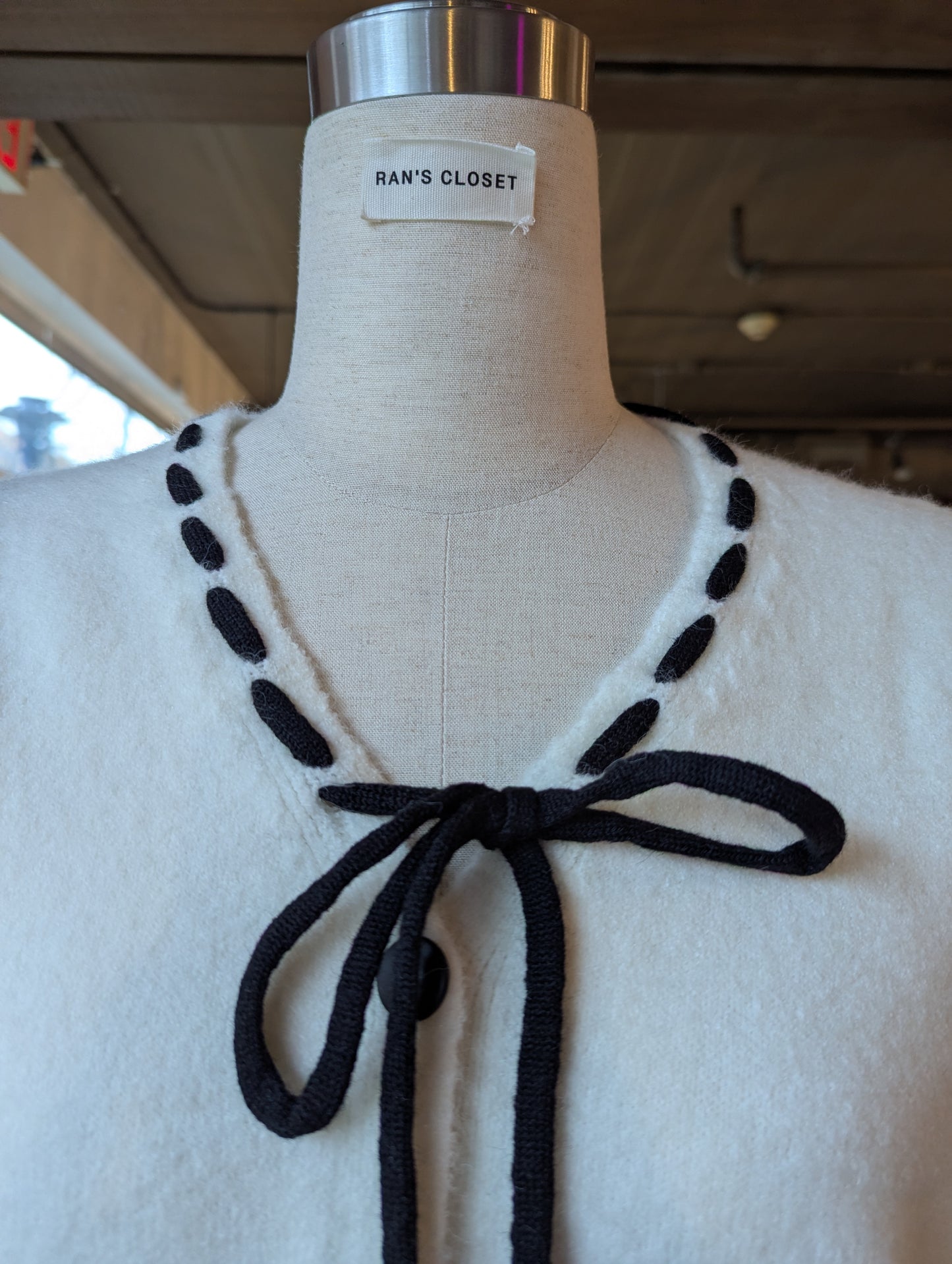 Contrast Trim Bow Cardigan