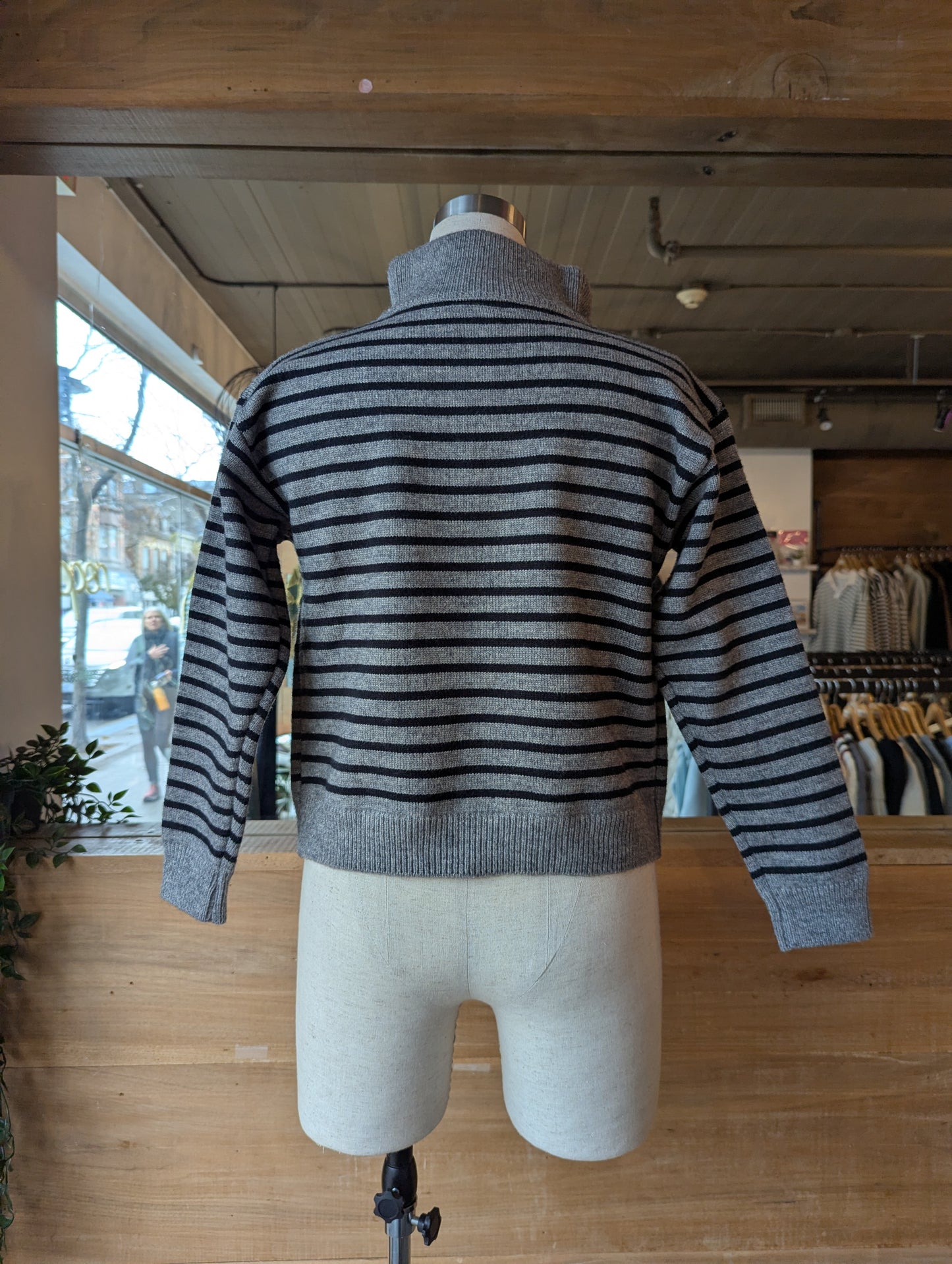 1/4 Zip cropped Sweater