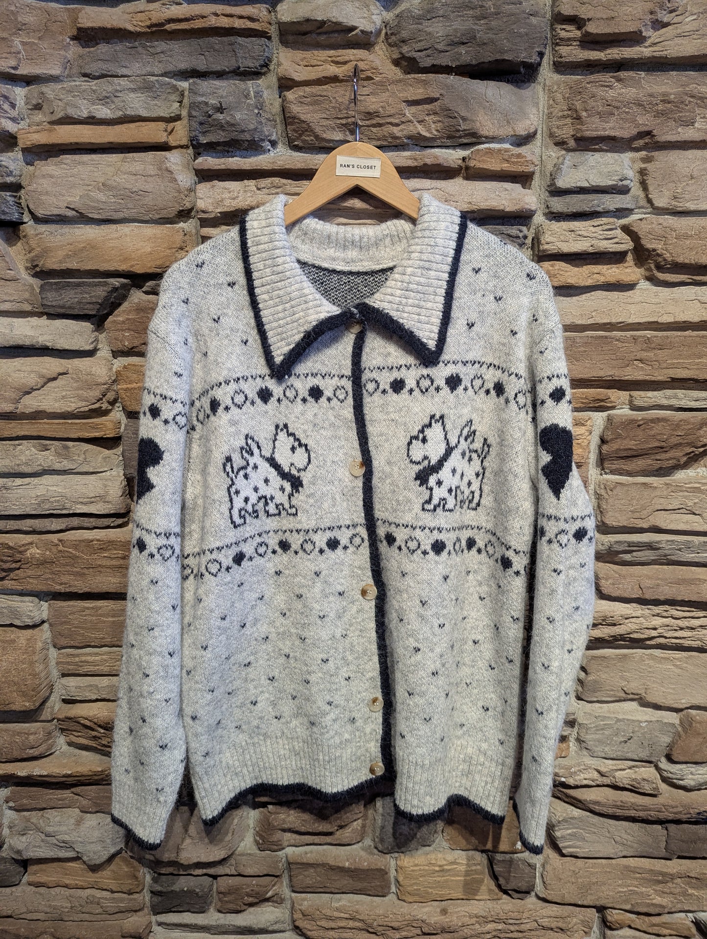 Dog Graphic Collared Knit Cardigan
