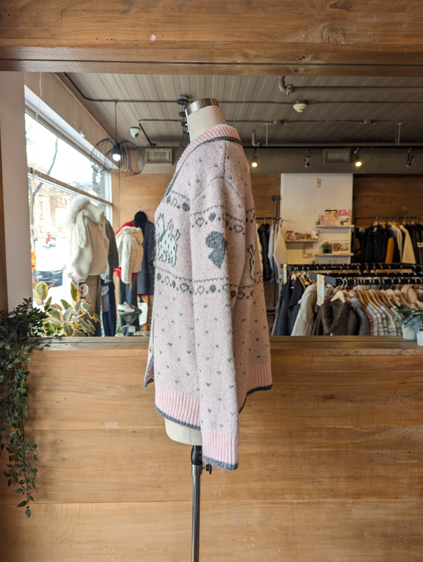 Dog Graphic Collared Knit Cardigan