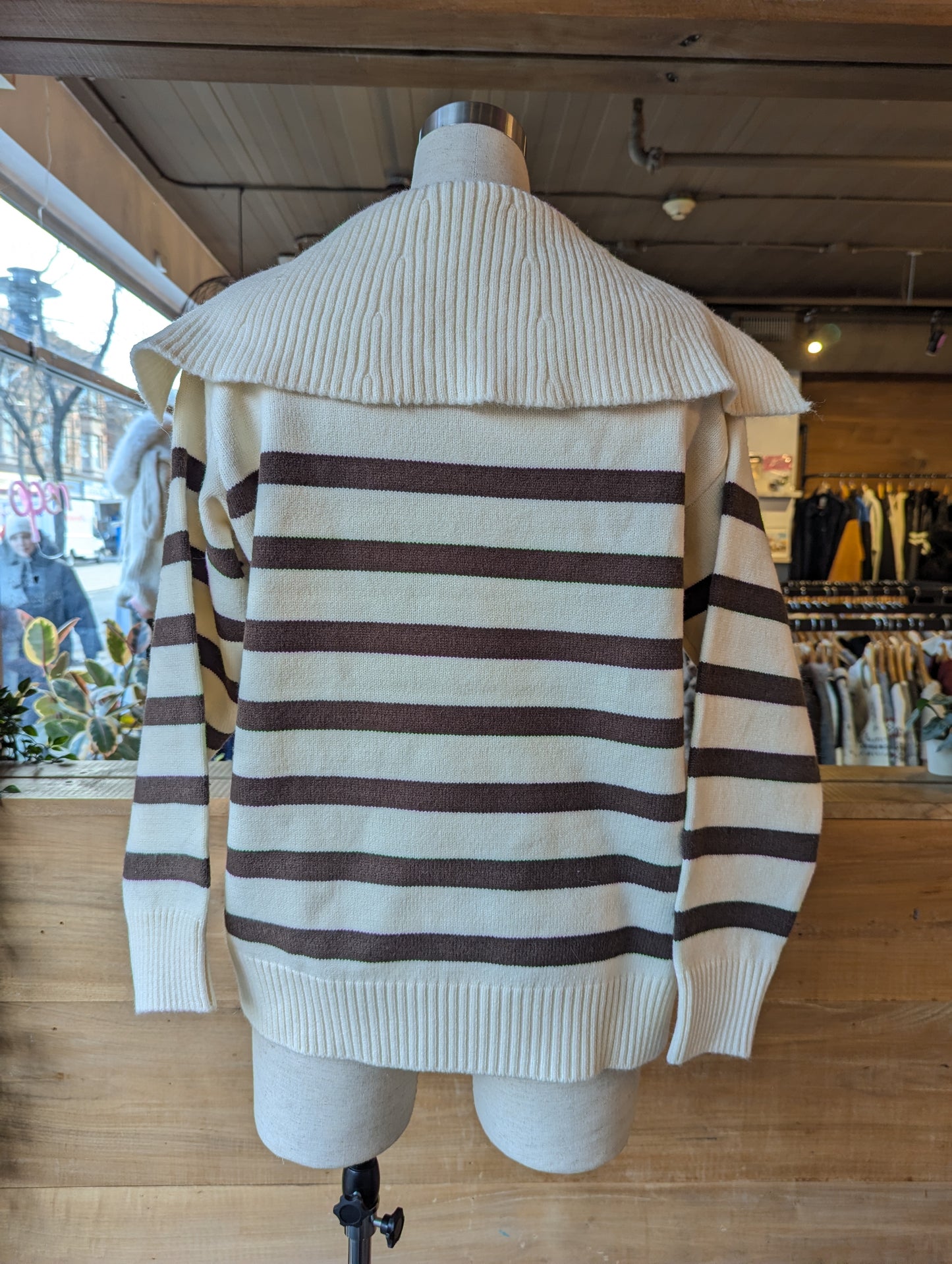 Knit Pants and Sailor Collar Sweater Set