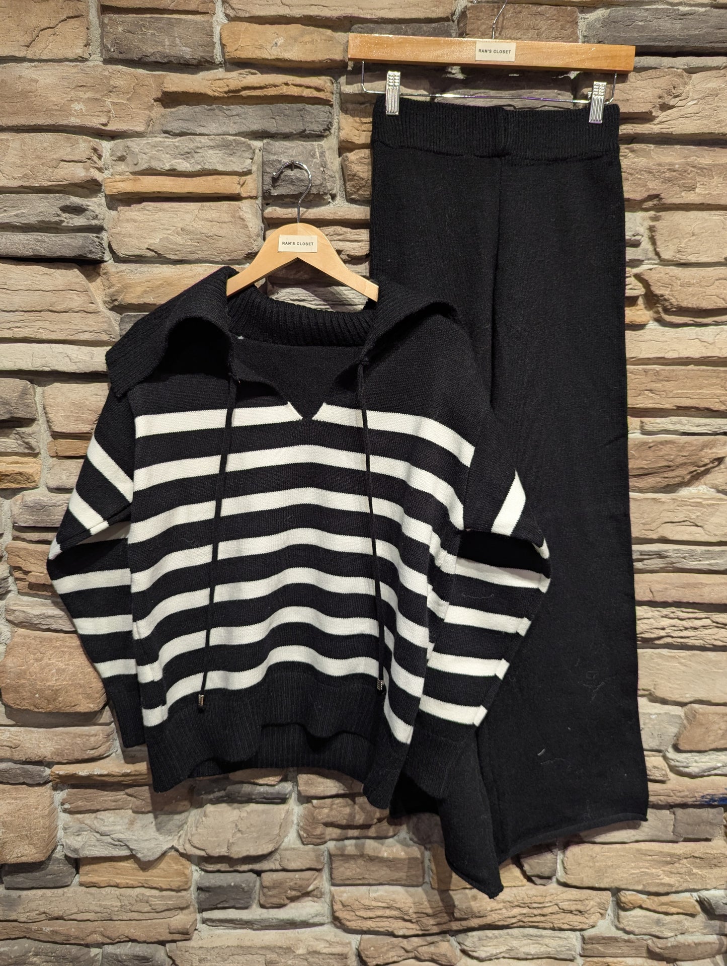 Knit Pants and Sailor Collar Sweater Set