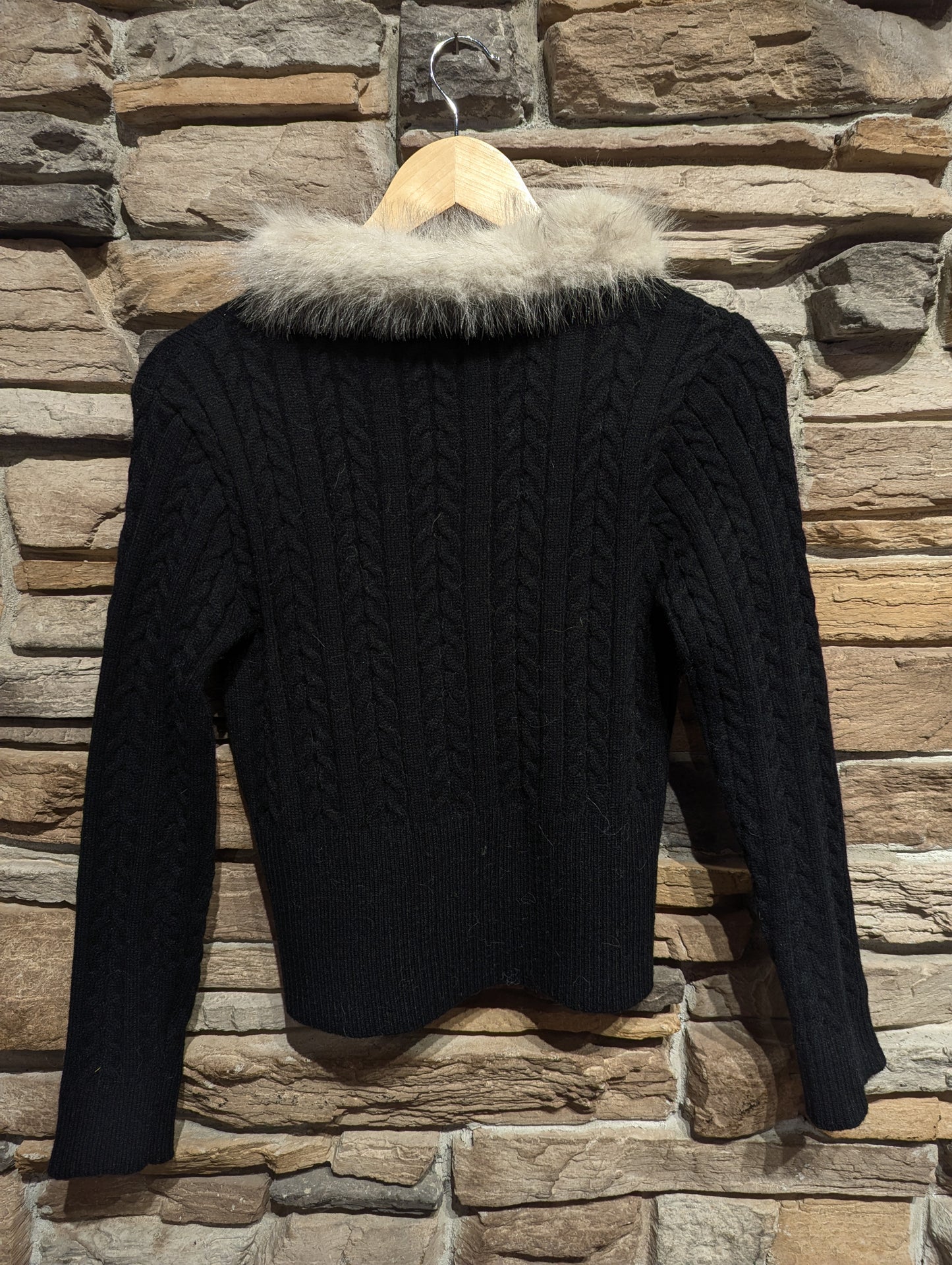 Fur trim Cable knit sweater