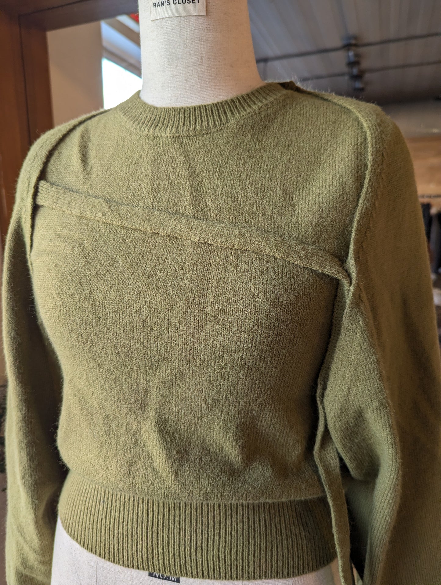 Bolero + sleeveless knit sweater set