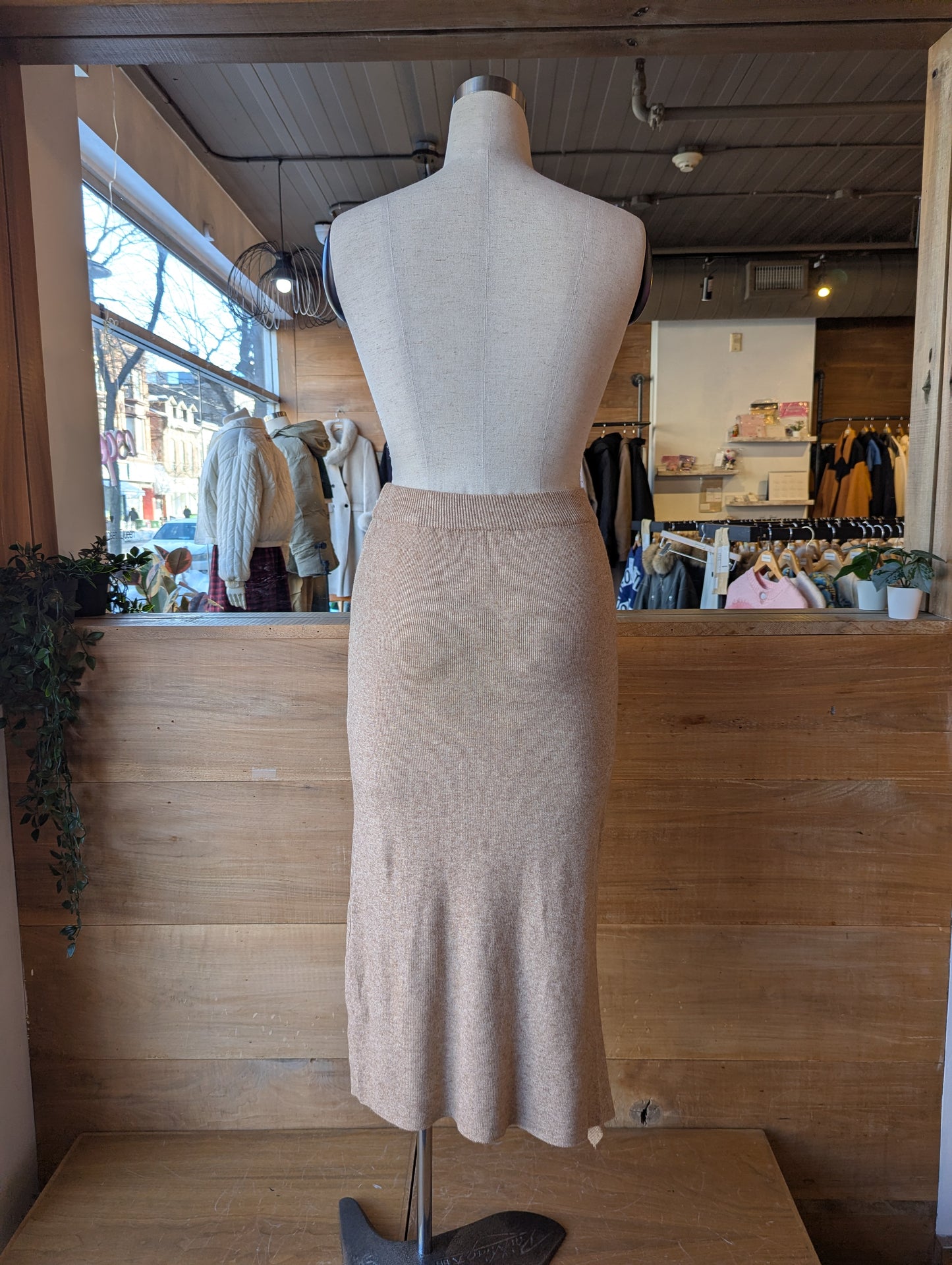 Front Ruffle Slit Knit Maxi Skirt