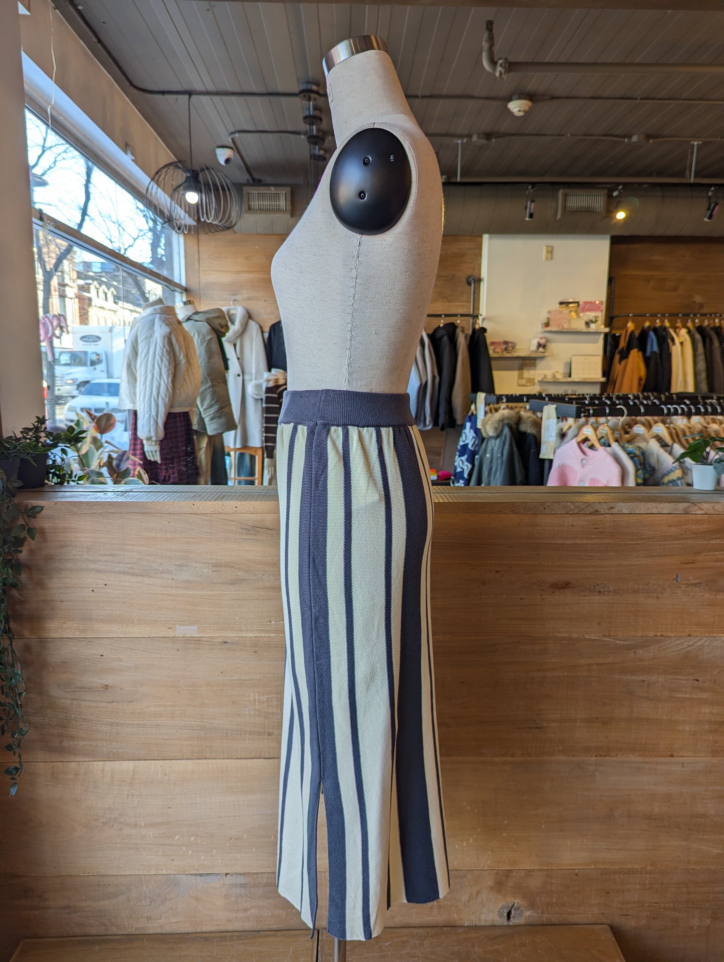 Vertical Stripe Skirt with Side Slit