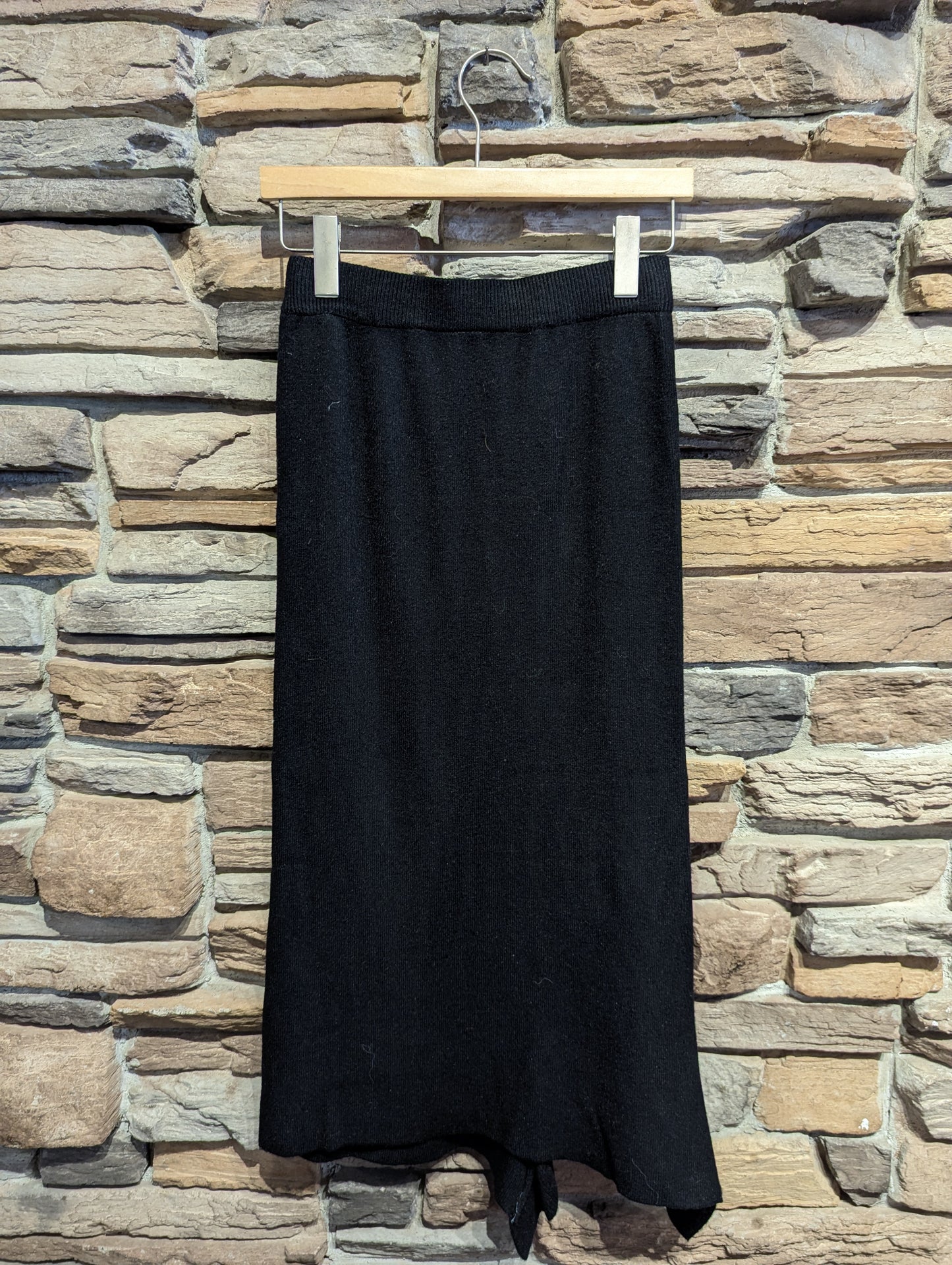 Front Ruffle Slit Knit Maxi Skirt