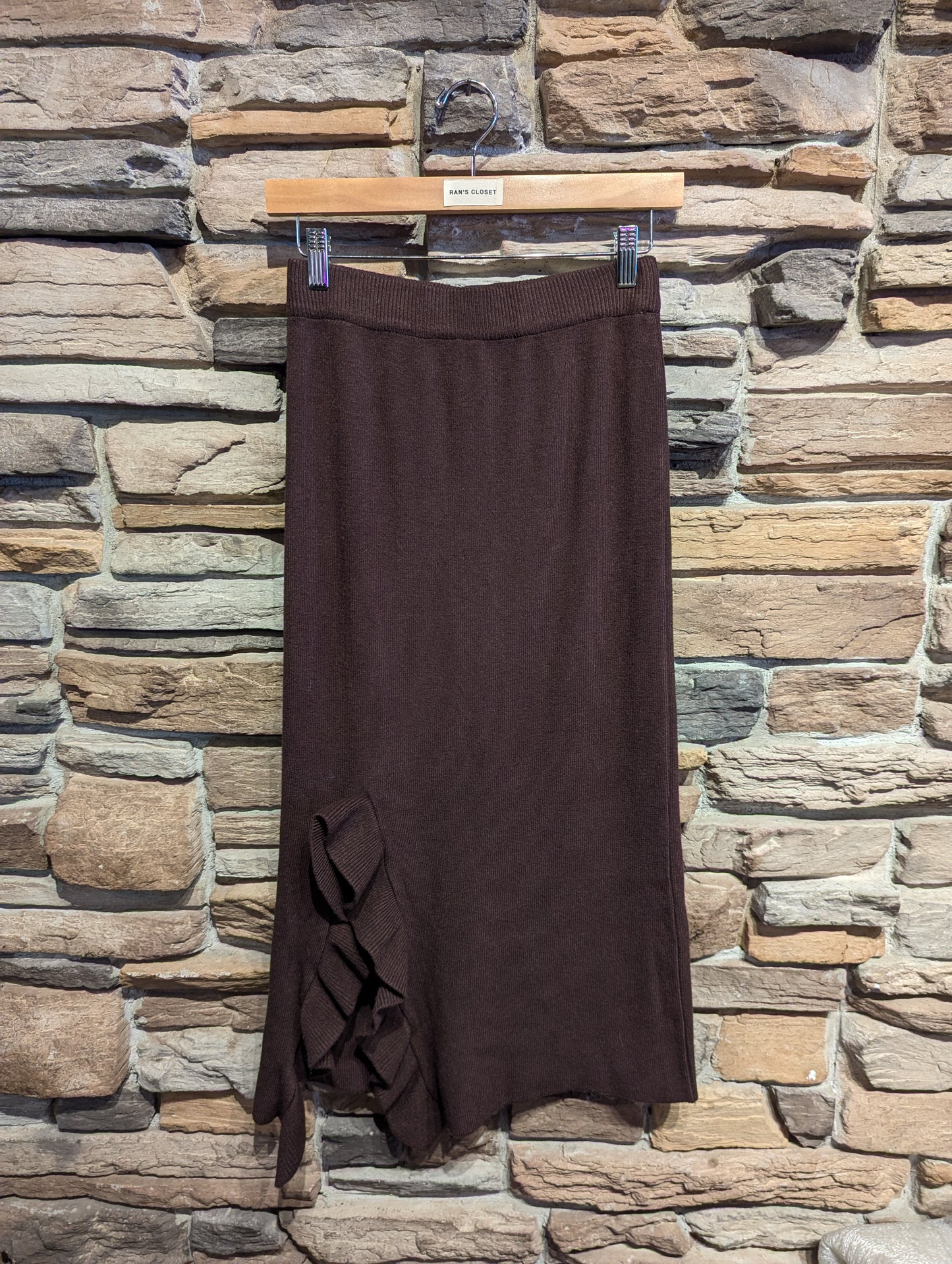 Front Ruffle Slit Knit Maxi Skirt