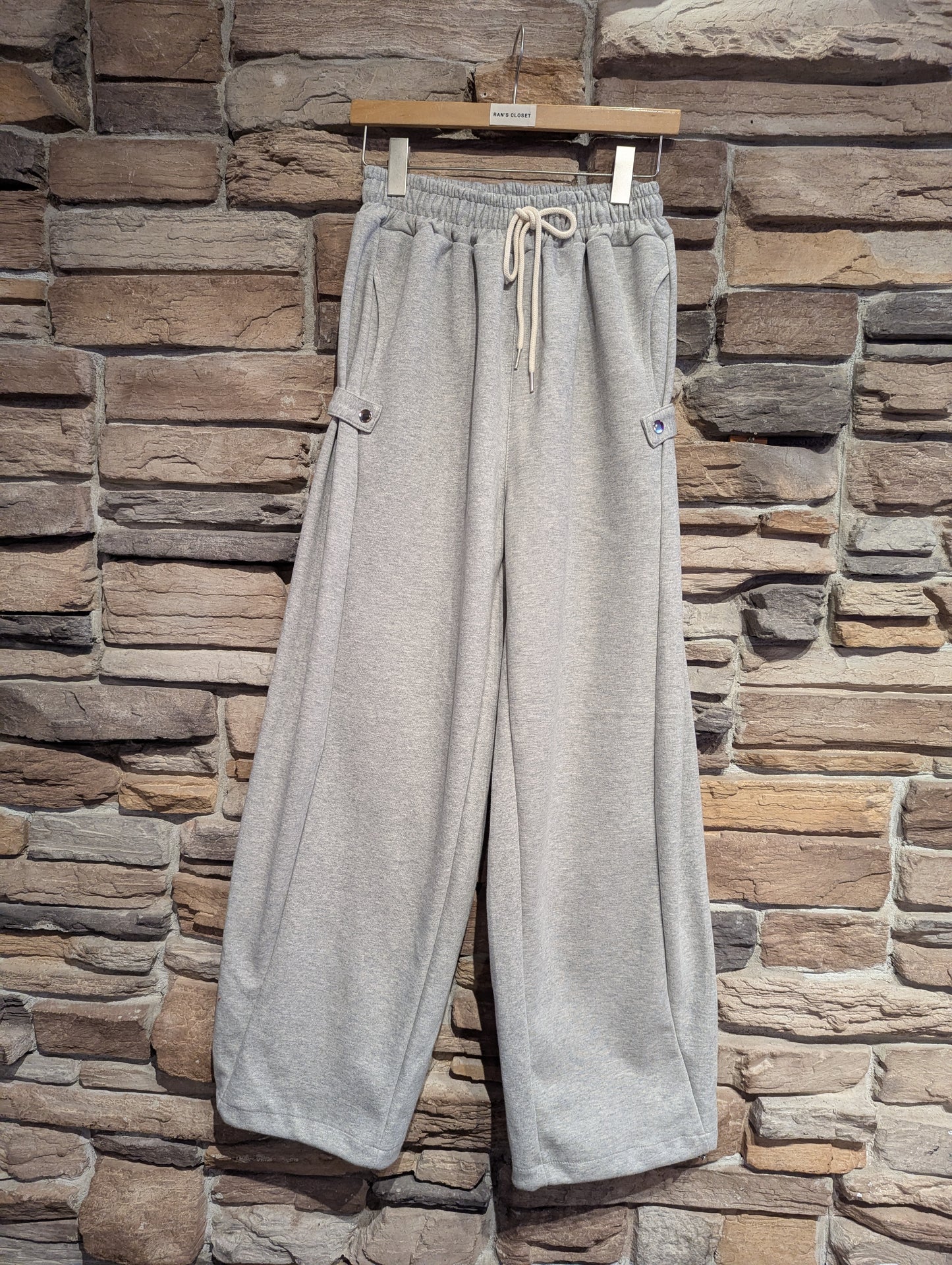 Lounge Around Side Snap Sweatpants