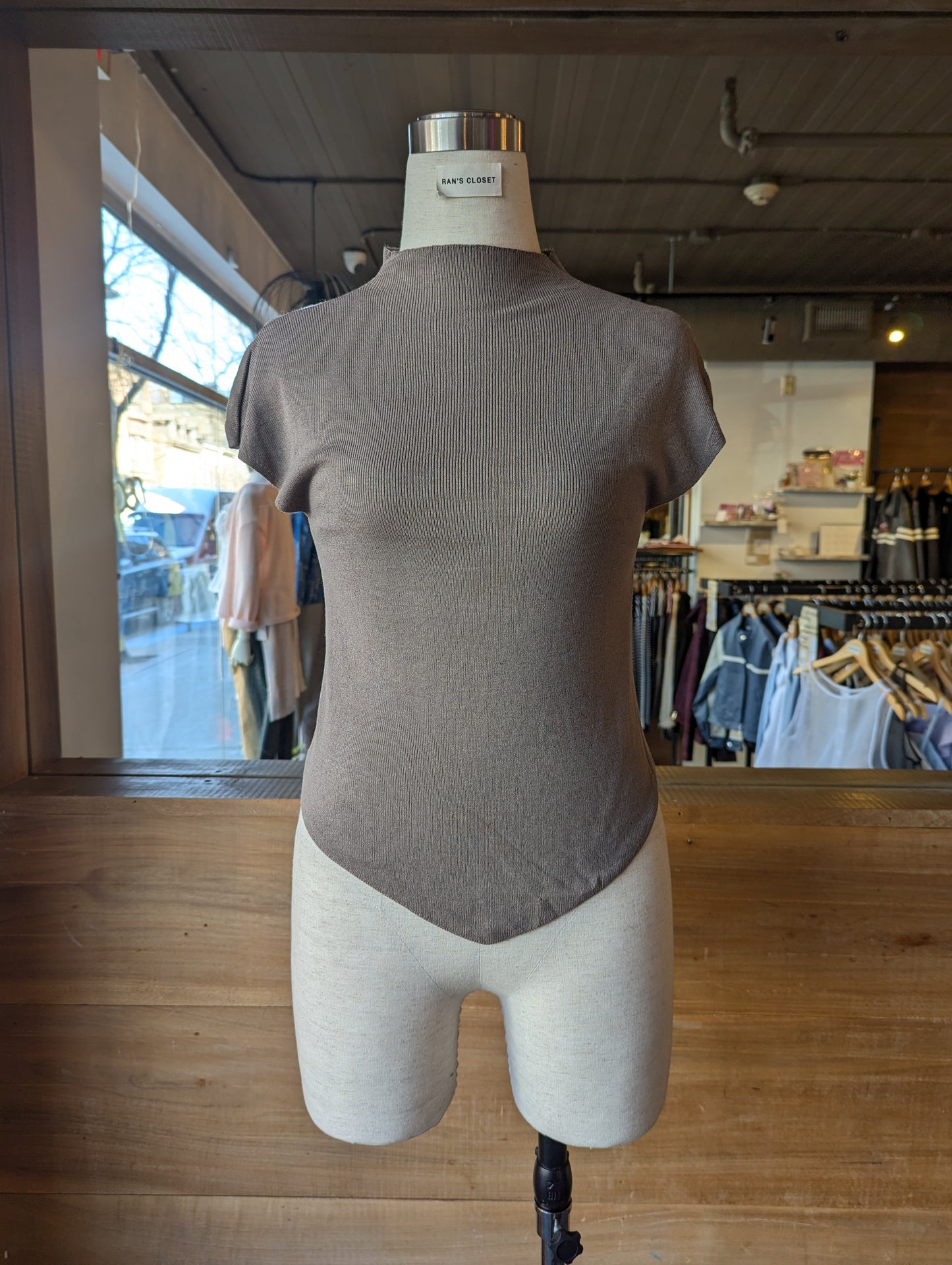 Soft Sculpt Mock neck Tee