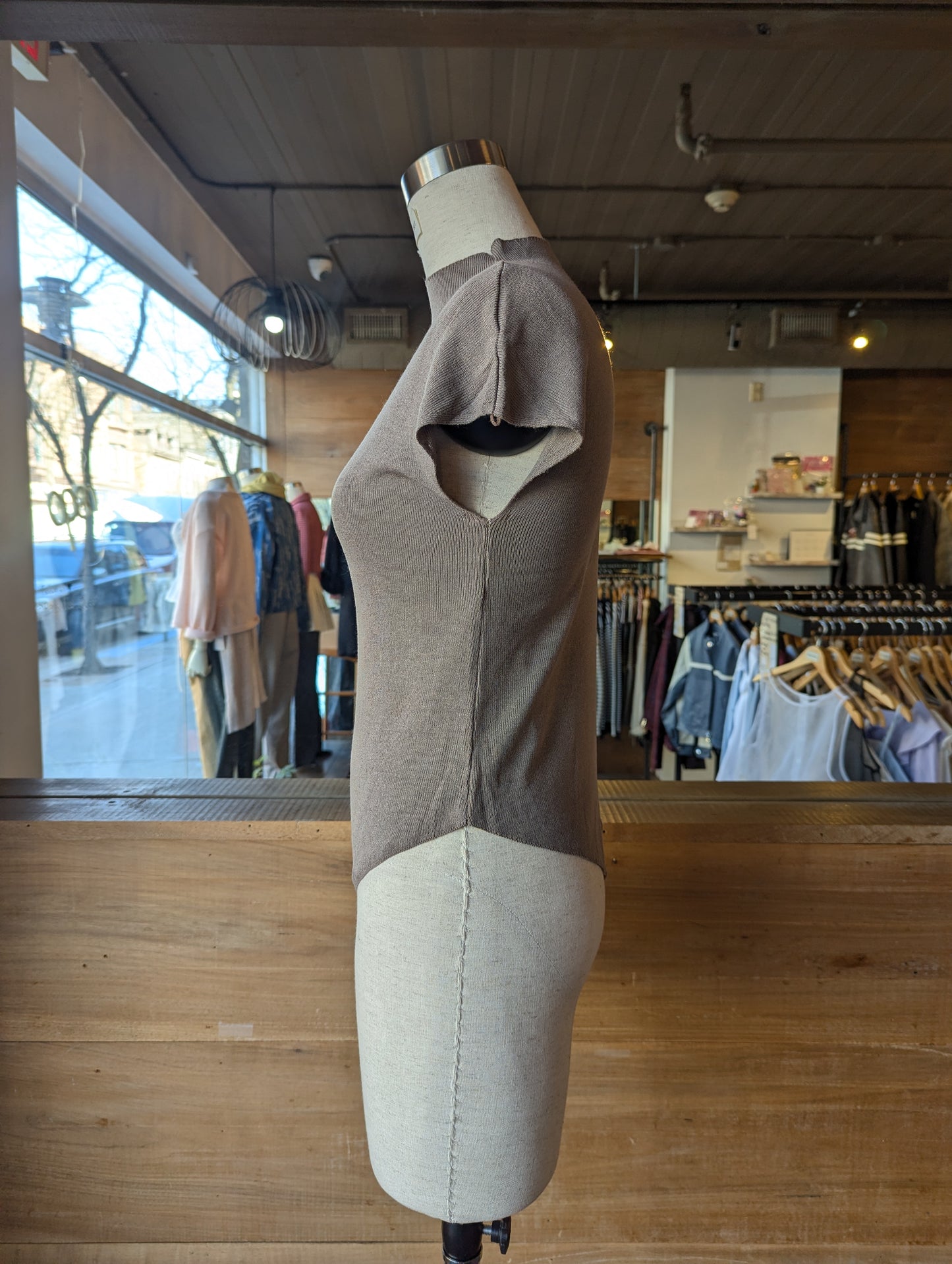 Soft Sculpt Mock neck Tee