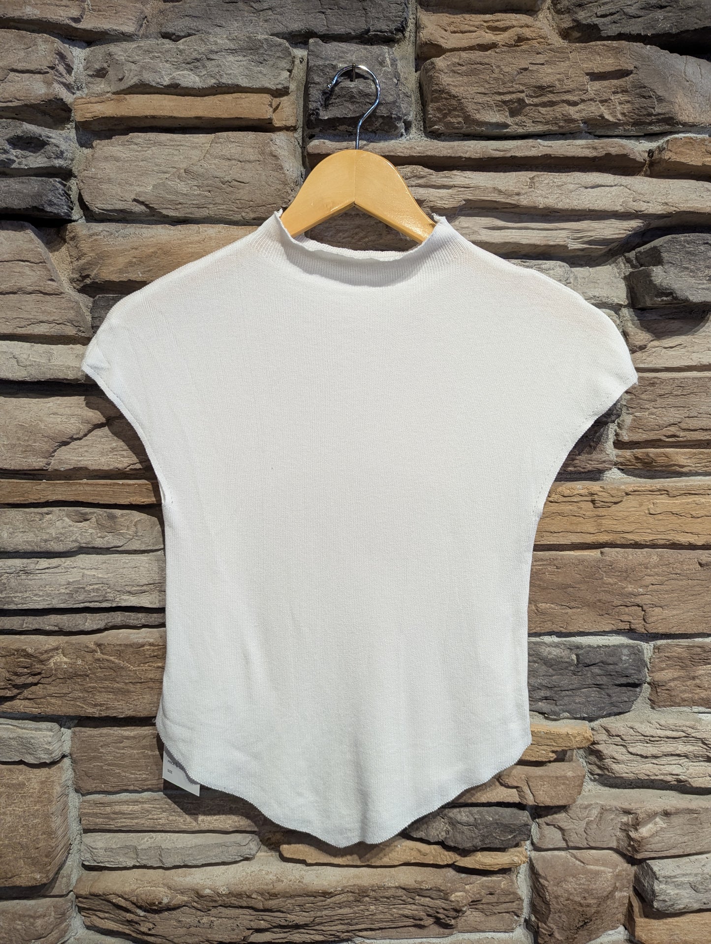 Soft Sculpt Mock neck Tee