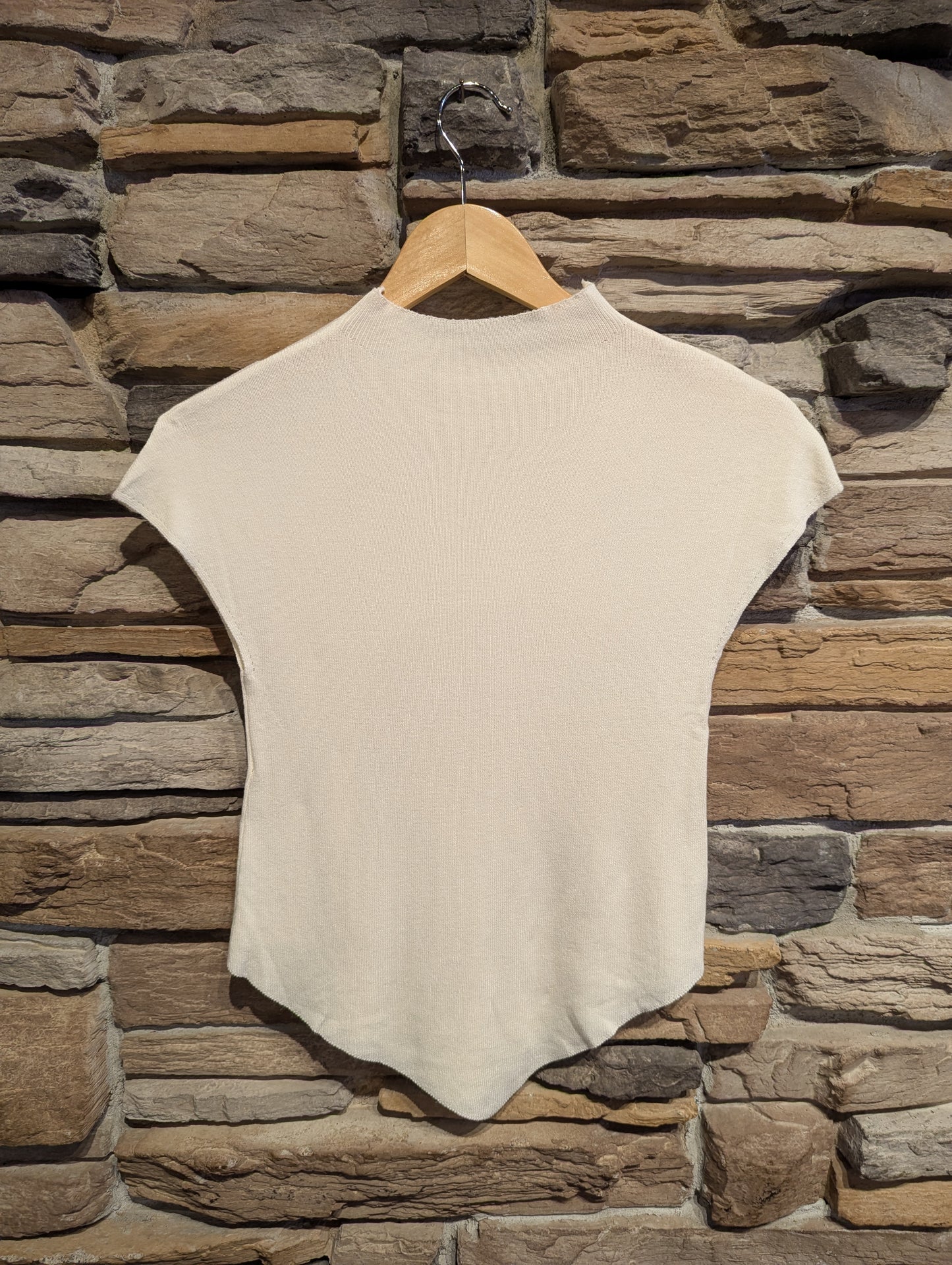 Soft Sculpt Mock neck Tee