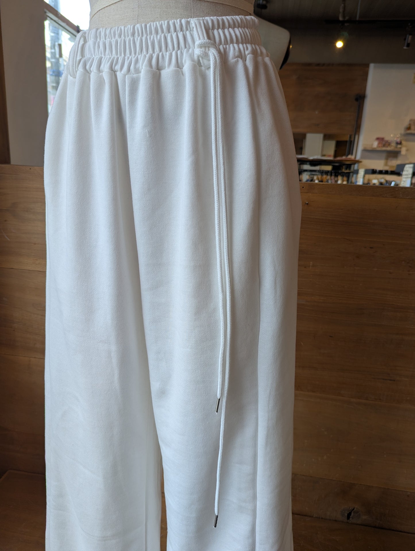 Off-Duty Lounge Set