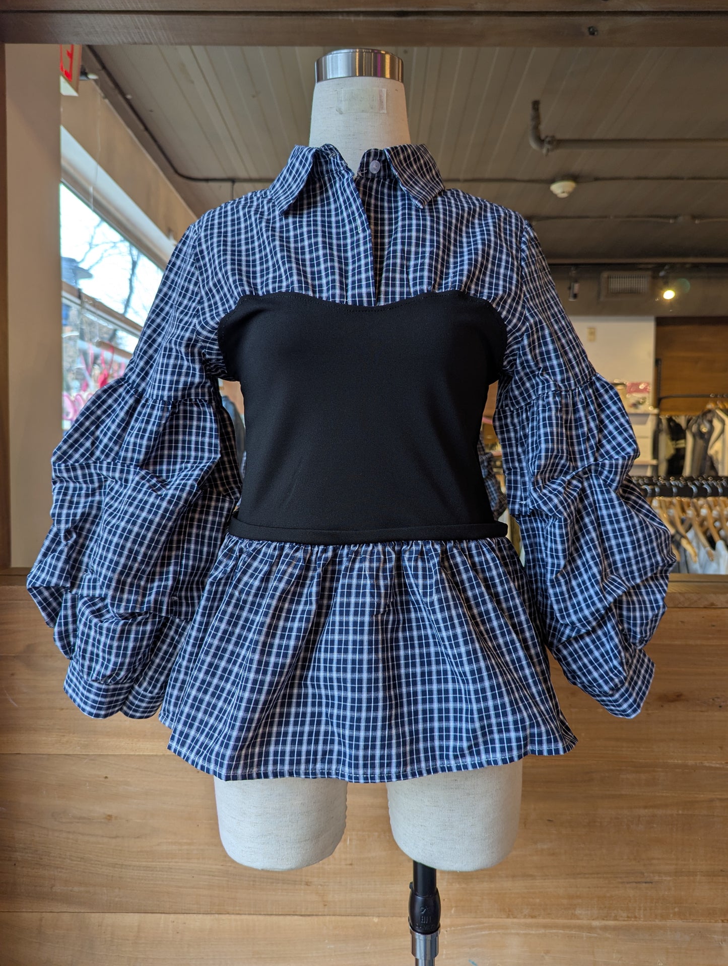 Soft Puff Plaid Top