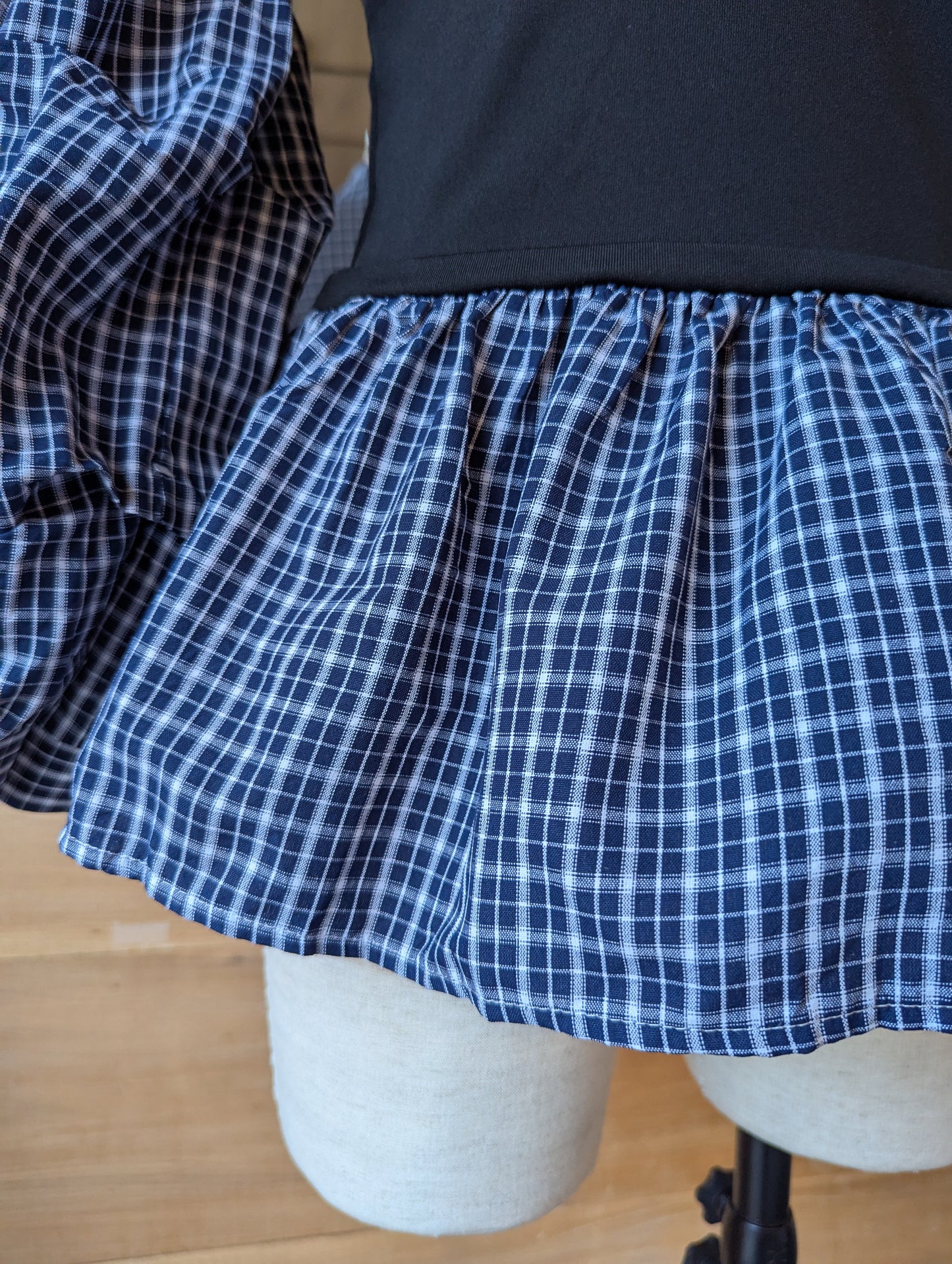 Soft Puff Plaid Top