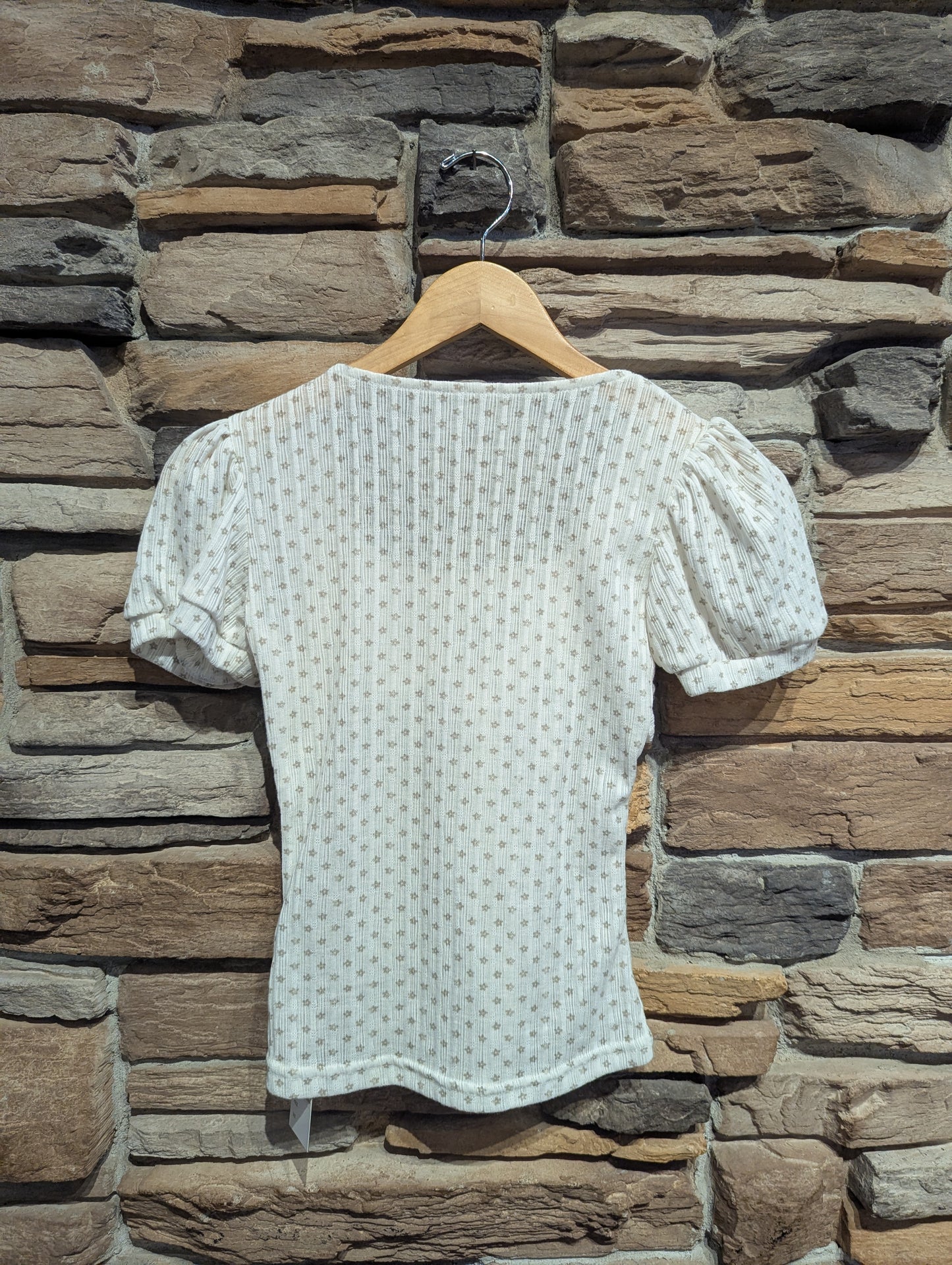 Clover Cottage Top