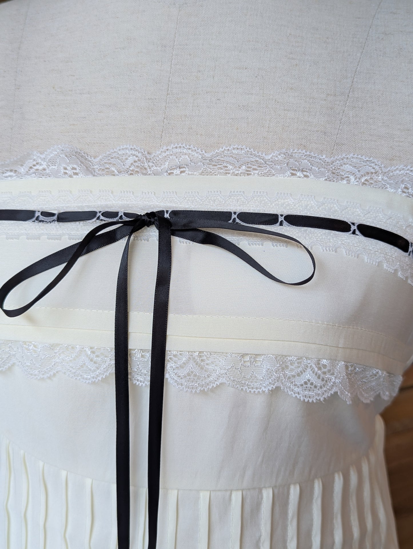 Coquette Ribbon Strapless Top