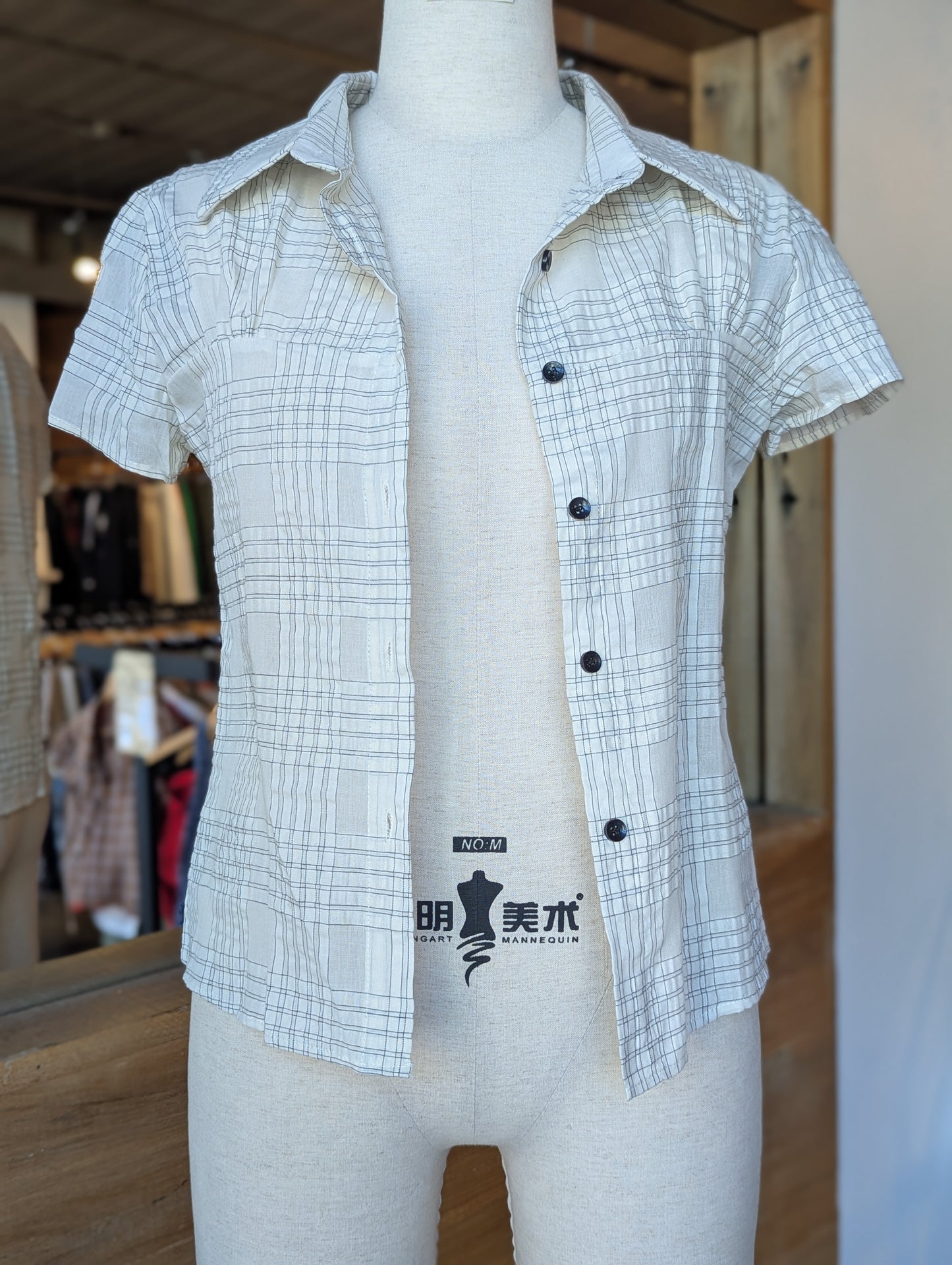 Bellevue Check Button-Up
