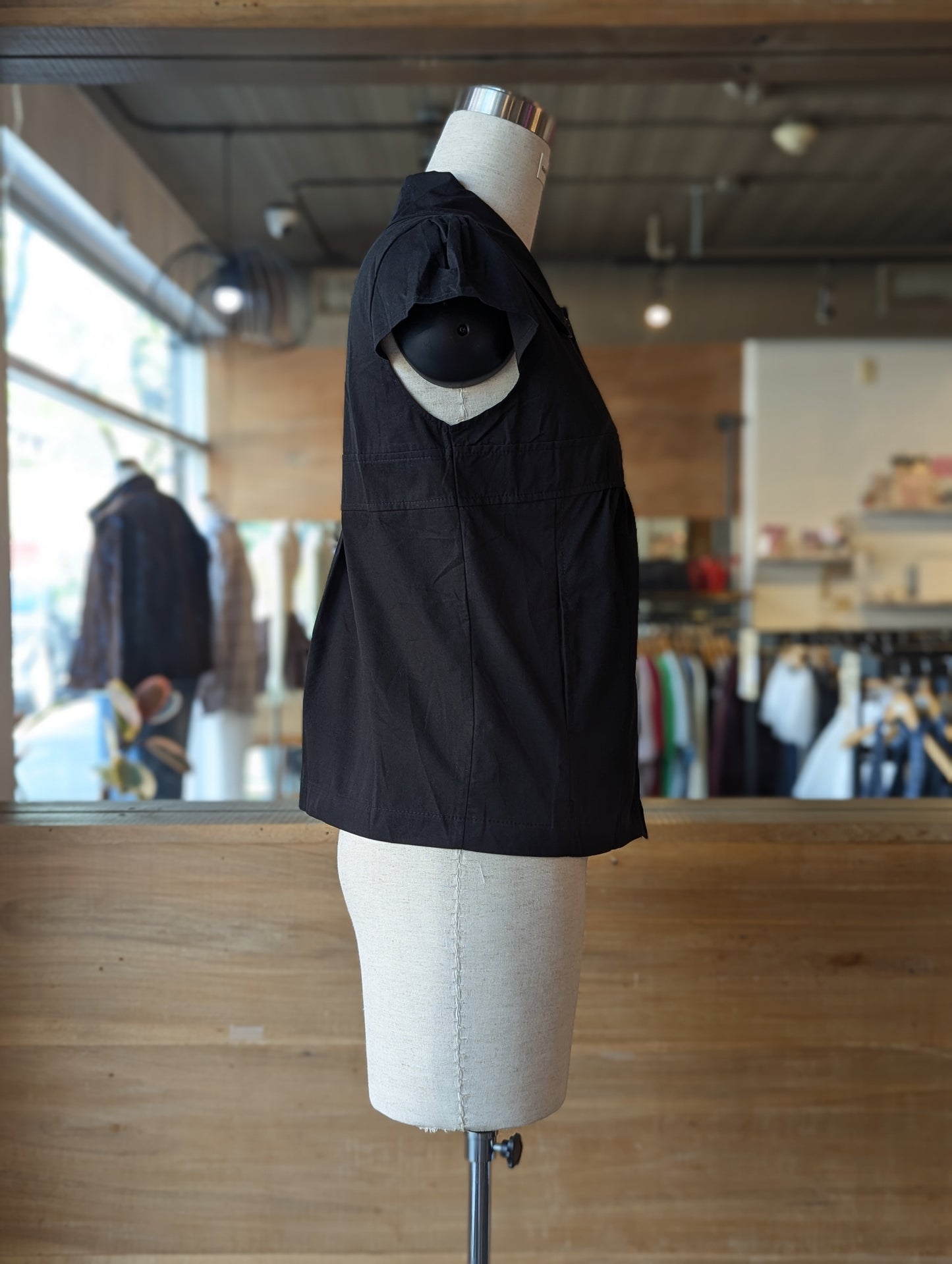 Luna Cap Sleeve 3 Button Jacket