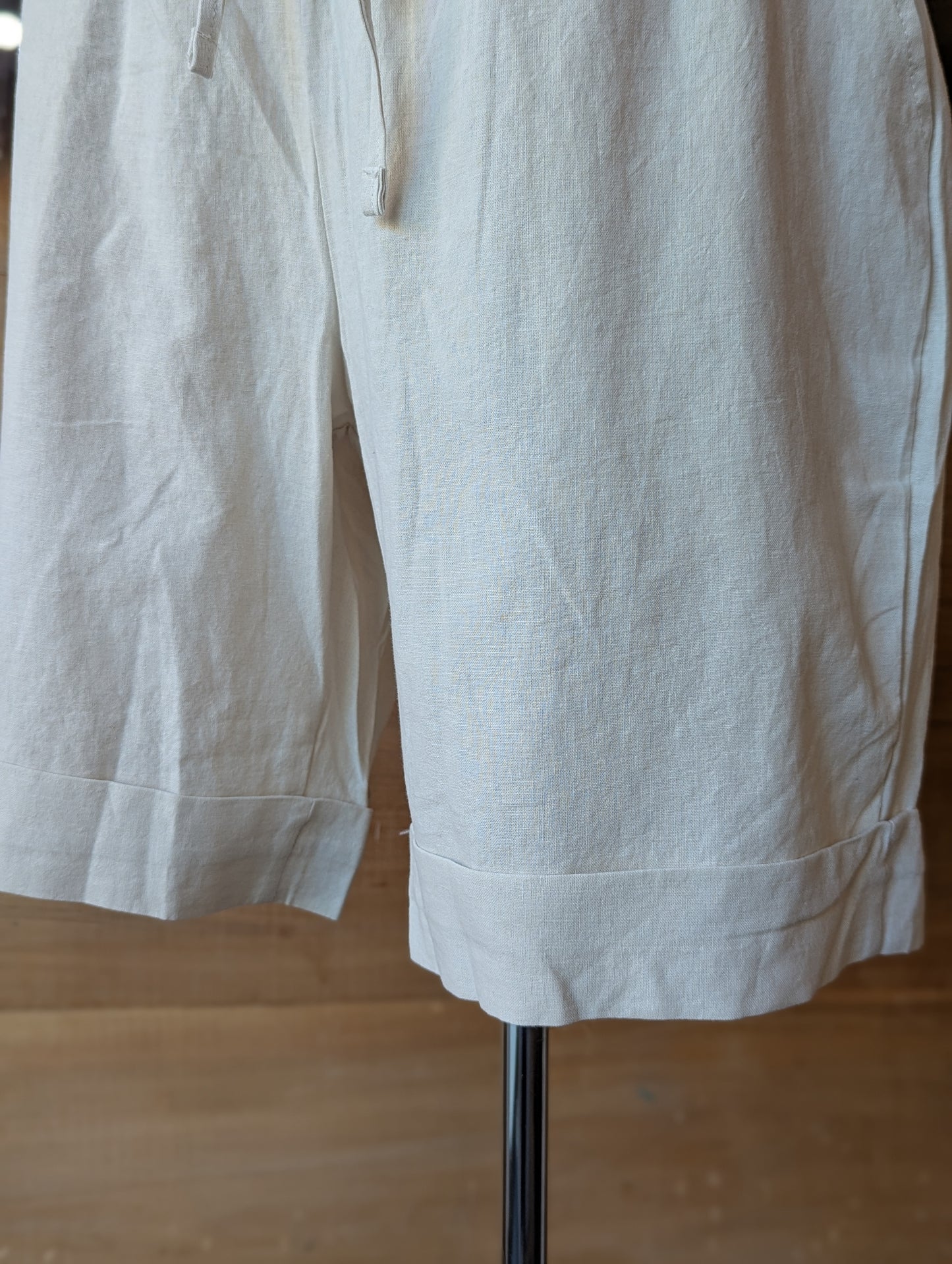 Weekend Ease Linen Shorts