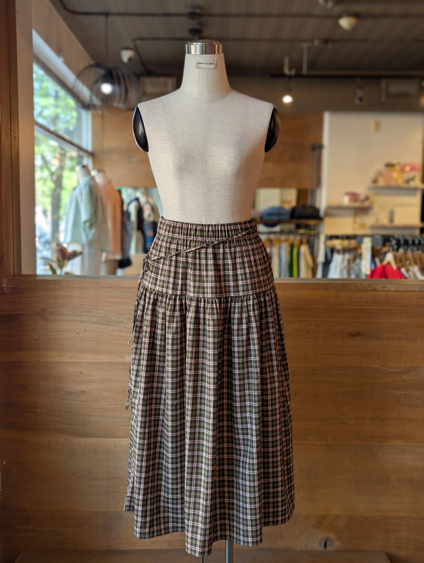 Drop Line Plaid Maxi Skirt