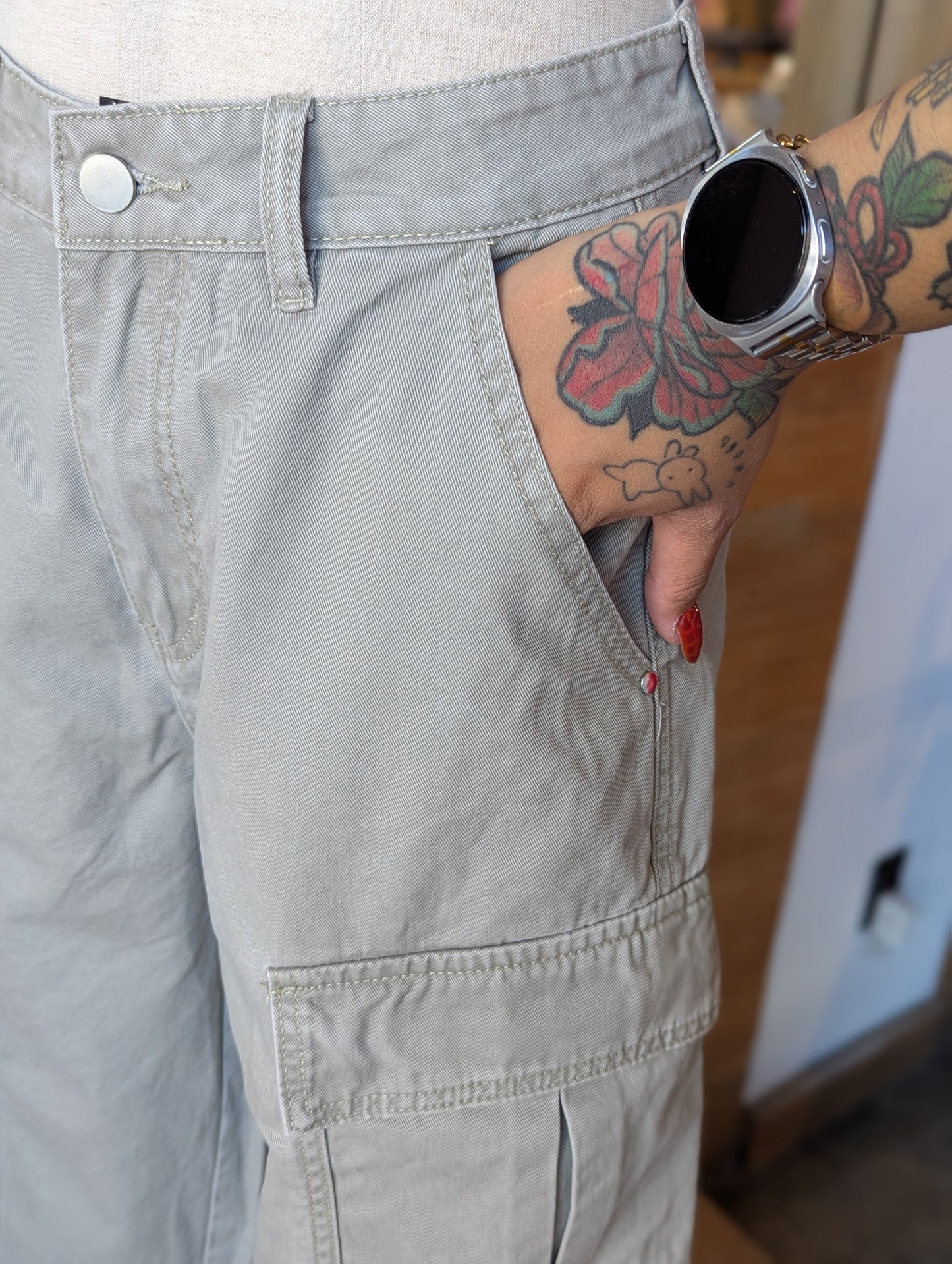 Field Notes Cargo Shorts