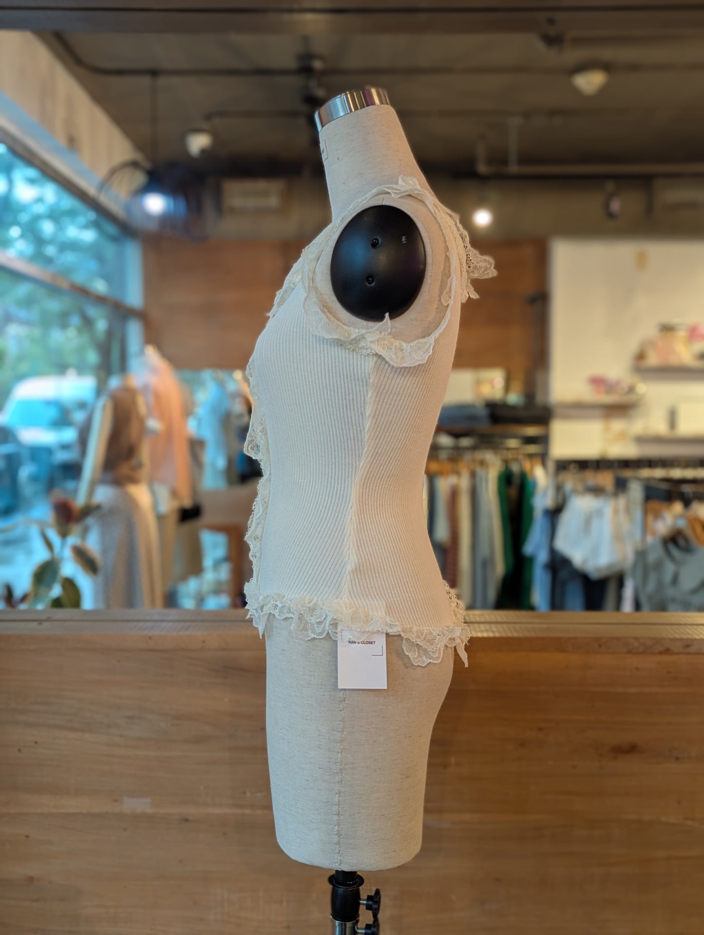 Petal Trim Tank Top