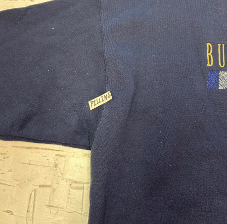 Vintage Busch Gardens Williamsburg Navy Blue Crewneck